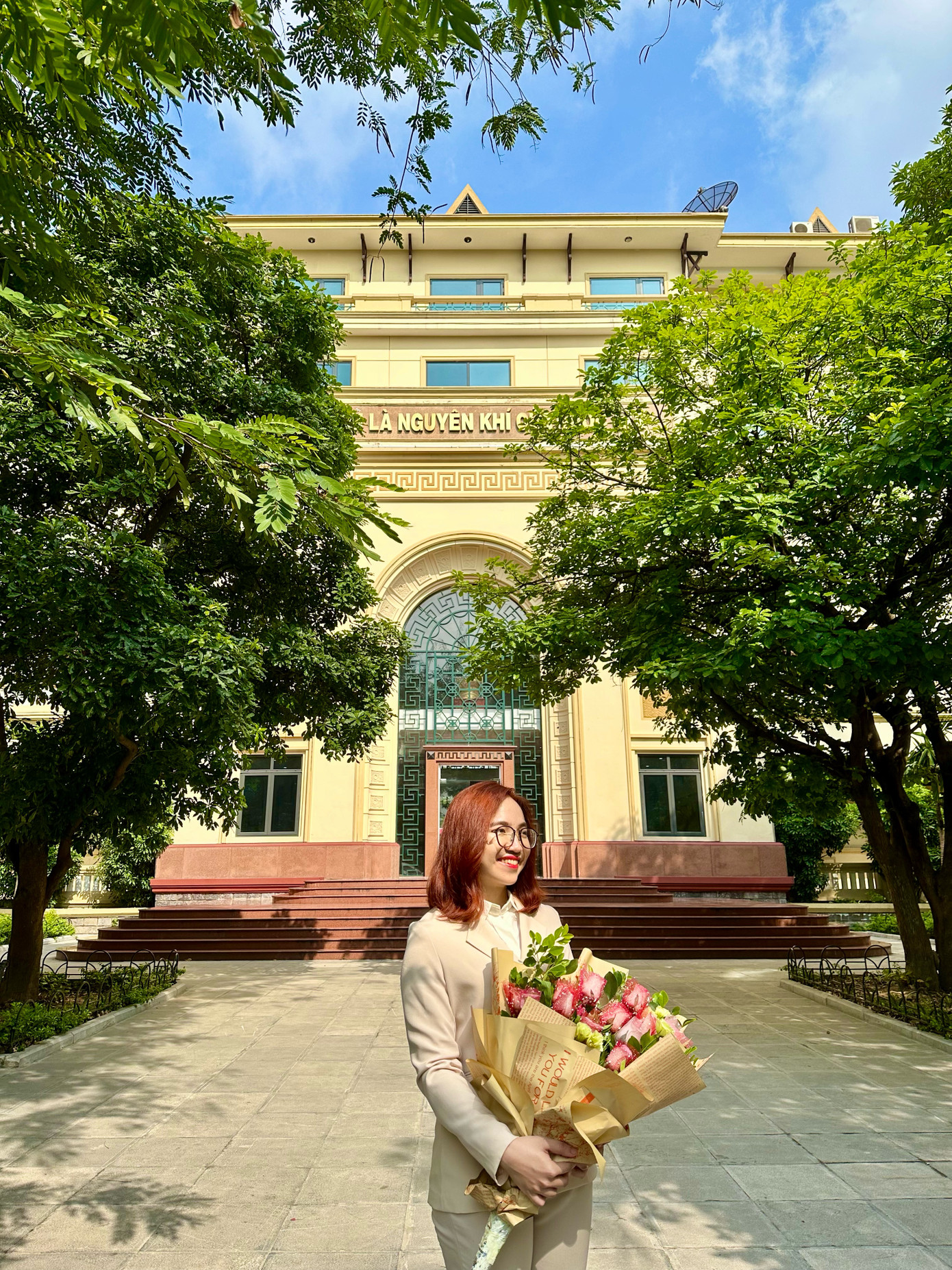 Hà Thảo Linh (24 tuổi, Hà Nội) là cựu sinh viên ngành Y học dự phòng của trường Đại học Y Hà Nội.