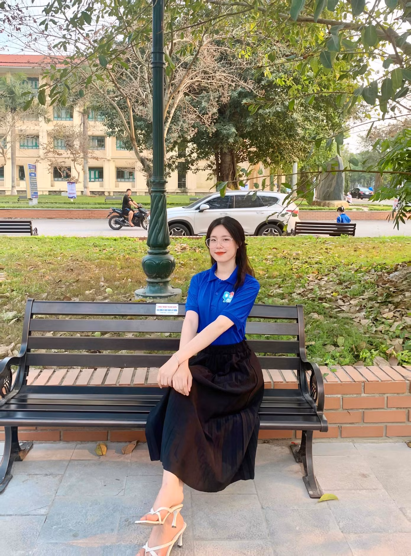 Thấu hiểu được niềm tin tưởng của gia đình, Thu Trà nhận thức được và không ngừng cố gắng học tập. Thấu hiểu được niềm tin tưởng của gia đình, Thu Trà nhận thức được và không ngừng cố gắng học tập.