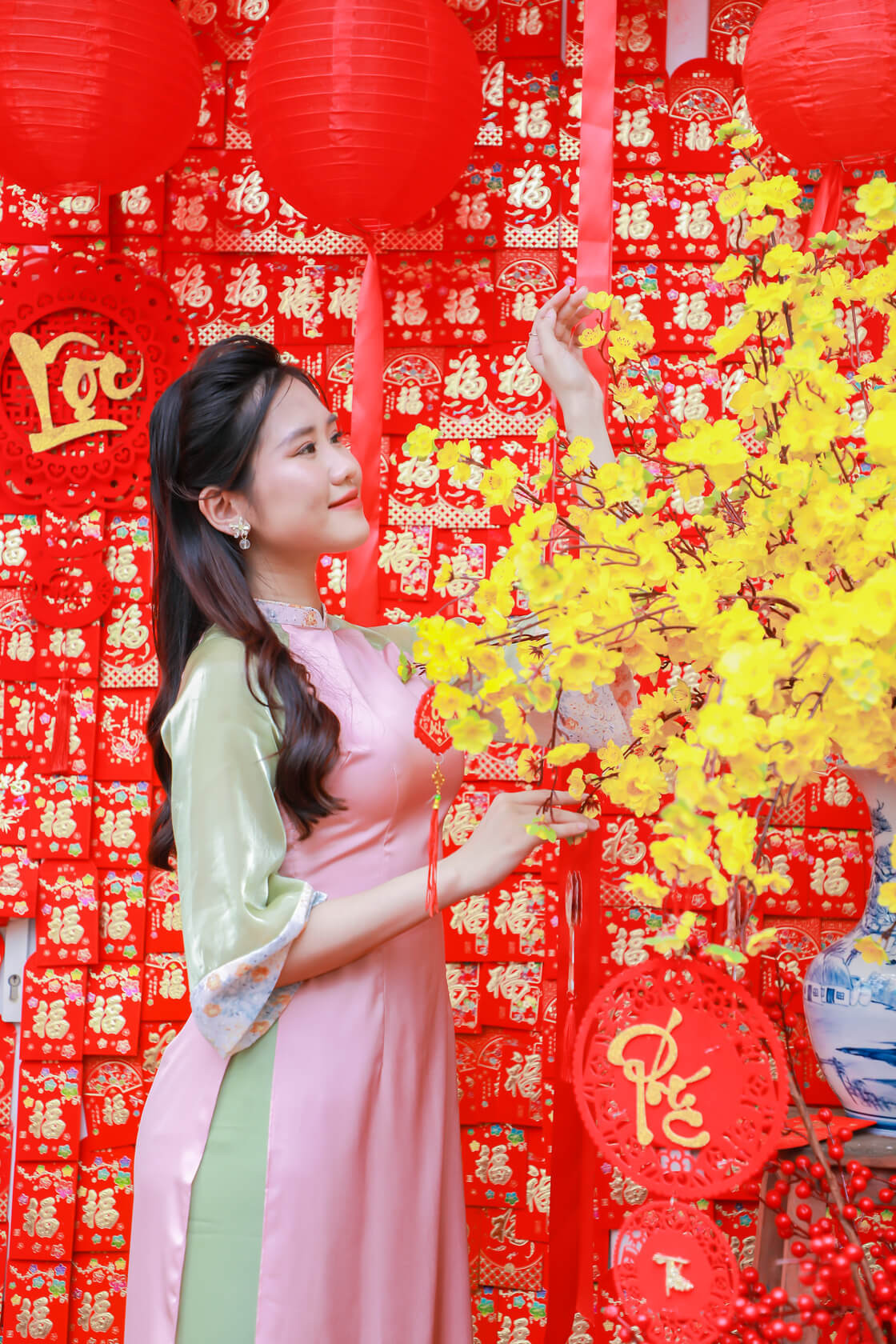 Á khôi 2 Trương Văn Tú Tâm. Á khôi 2 Trương Văn Tú Tâm.