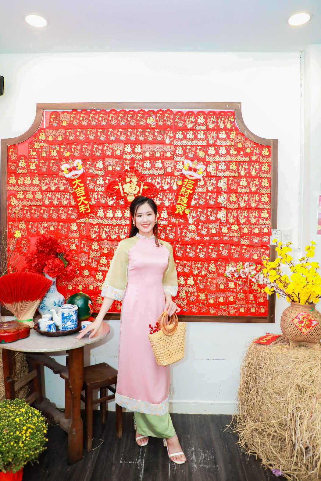 Á khôi 2 Trương Văn Tú Tâm. Á khôi 2 Trương Văn Tú Tâm.