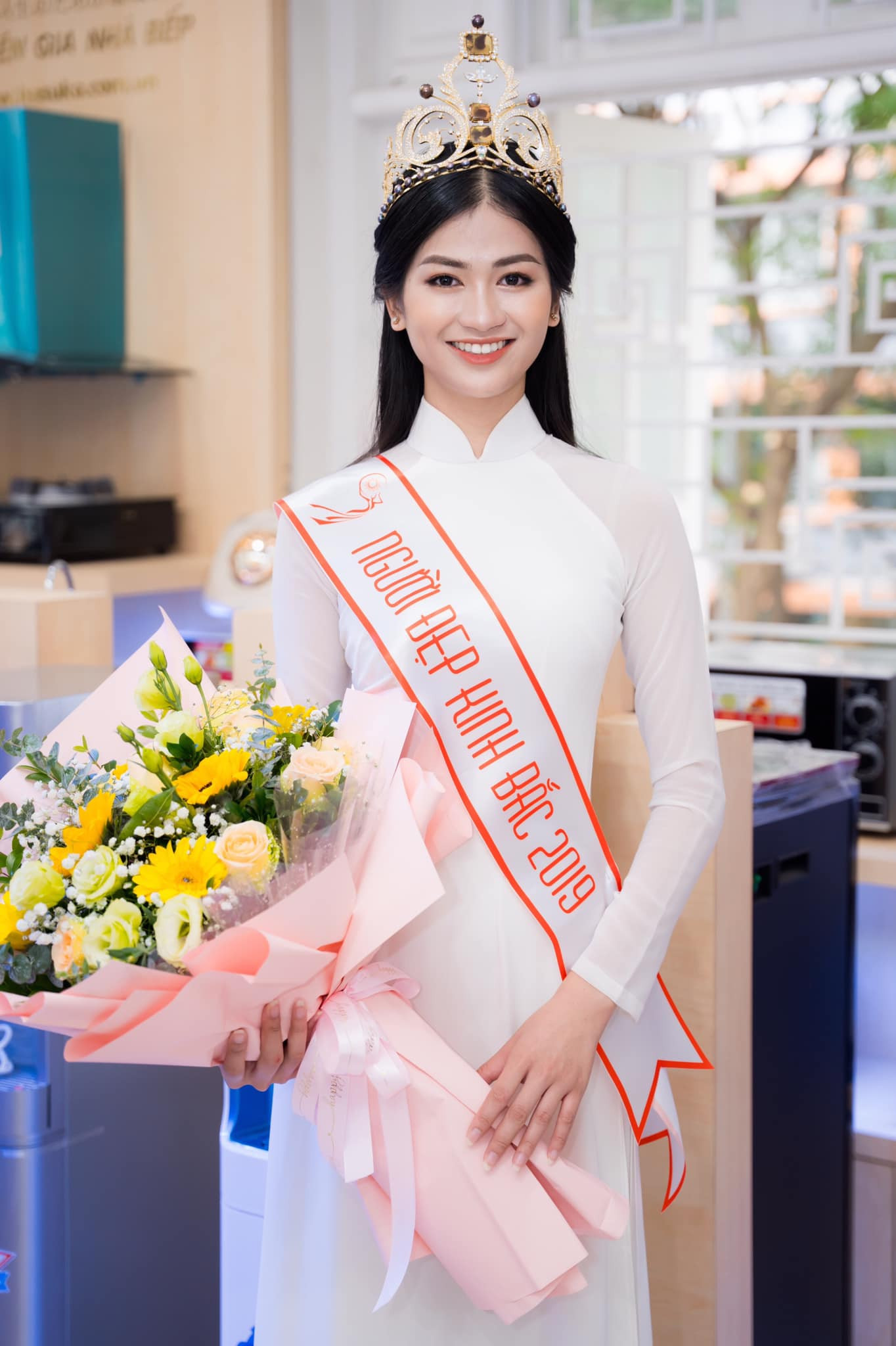 Thu Phương là Hoa khôi Kinh Bắc 2019. Thu Phương là Hoa khôi Kinh Bắc 2019.