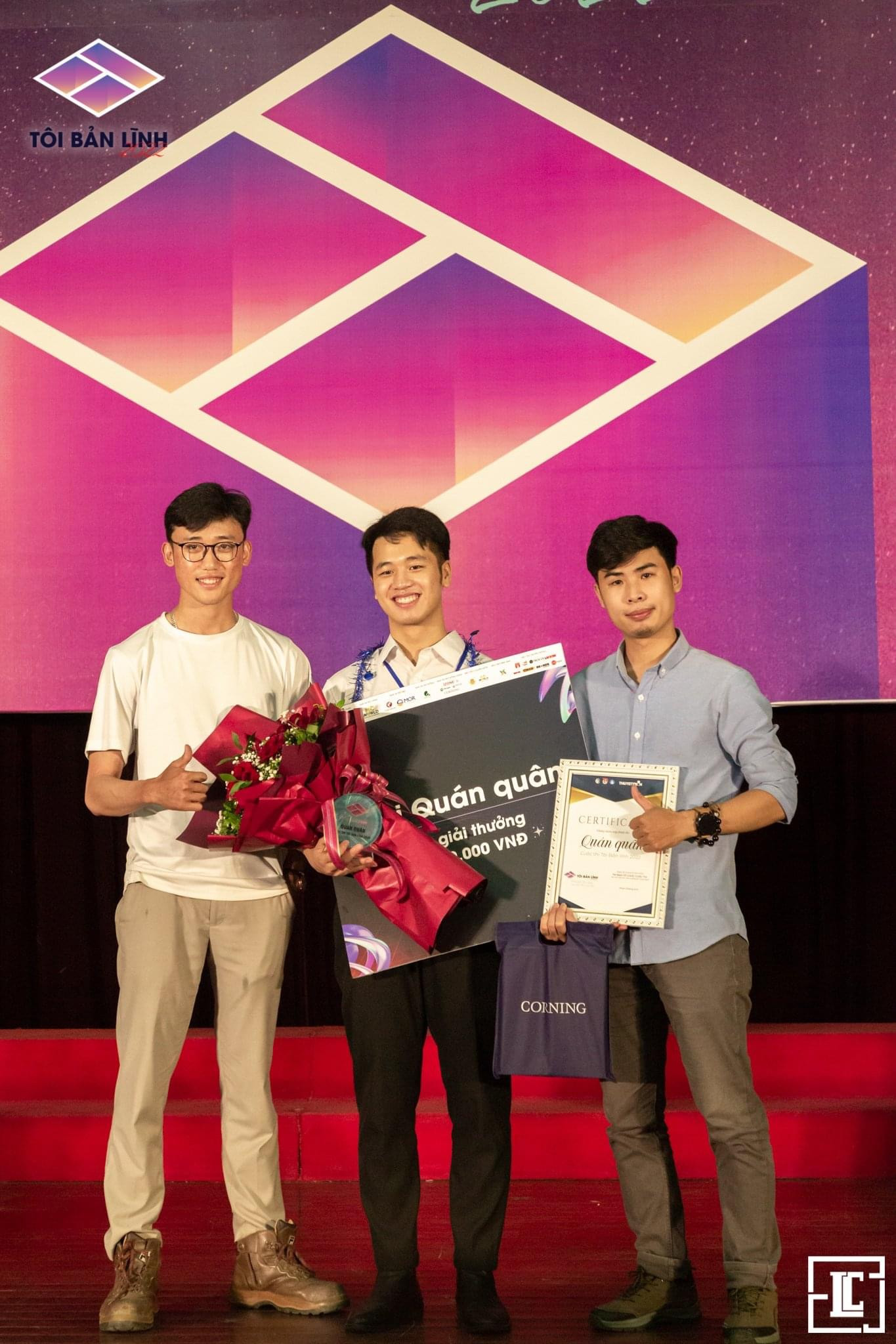 Quán quân cuộc thi hùng biện Tôi Bản lĩnh 2022. Quán quân cuộc thi hùng biện Tôi Bản lĩnh 2022.