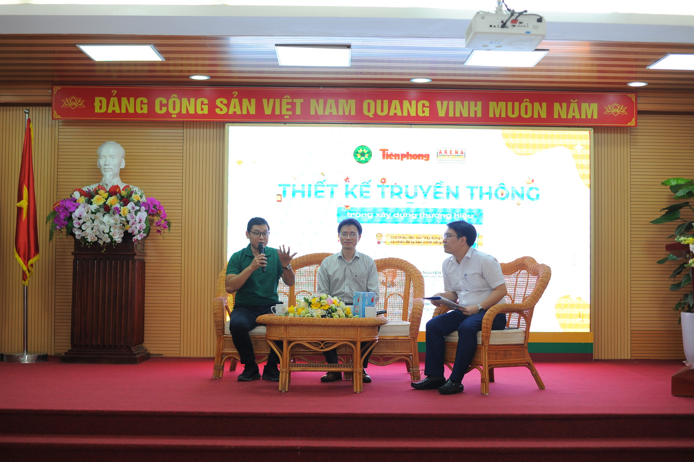 Thạc sĩ Vũ Anh Đức chia sẻ tại chương trình. Thạc sĩ Vũ Anh Đức chia sẻ tại chương trình.