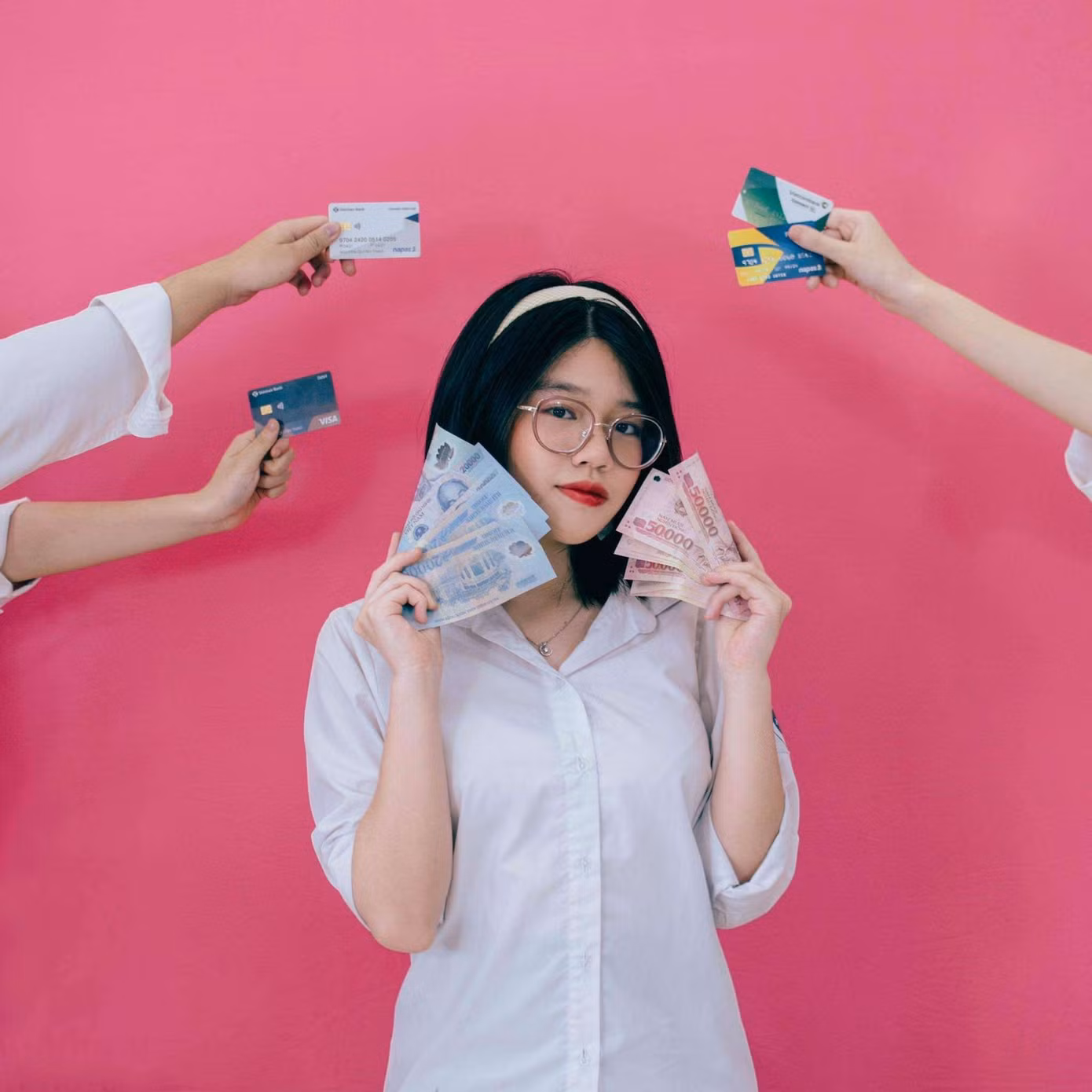 Vượt qua ngoài phạm vi miền Bắc, bước ra khỏi vùng an toàn, nữ sinh viên quyết định thực hiện chuyến du lịch một mình đầu tiên trong đời.