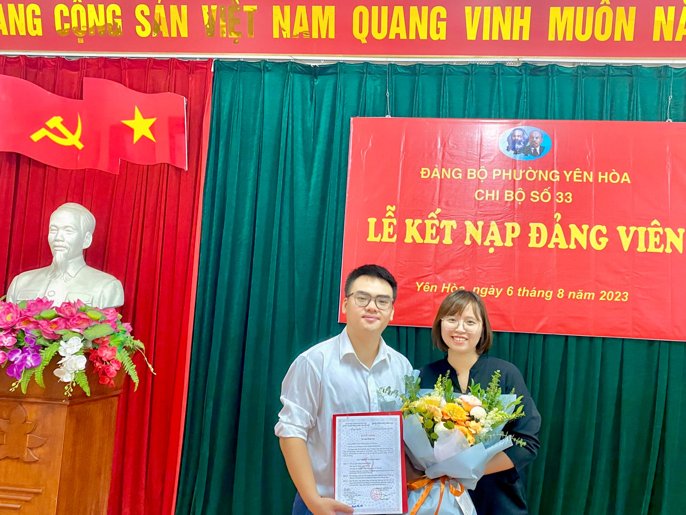 Theo Minh Hiếu, sinh viên nên dành thời gian để trải nghiệm trong những công việc gắn với ngành học của mình. Theo Minh Hiếu, sinh viên nên dành thời gian để trải nghiệm trong những công việc gắn với ngành học của mình.