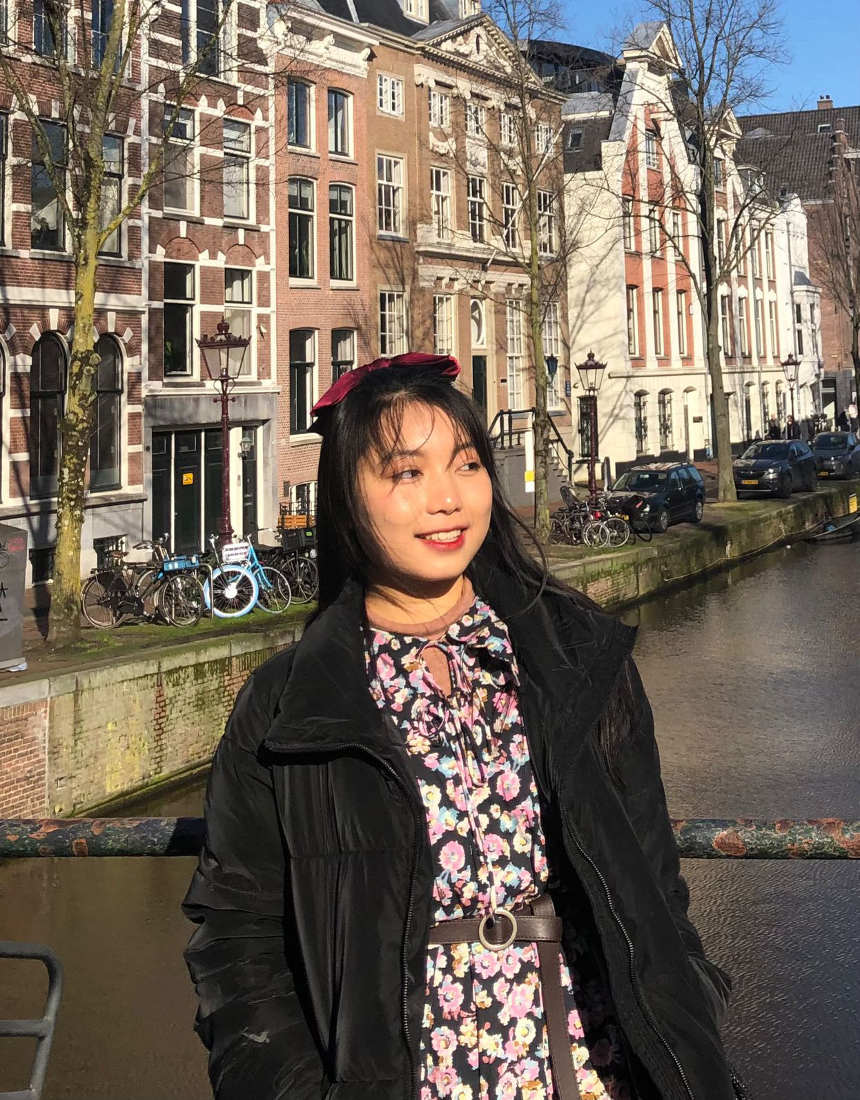 Khánh Linh sẽ đón Tết này tại thư viện trường Groningen, Hà Lan.