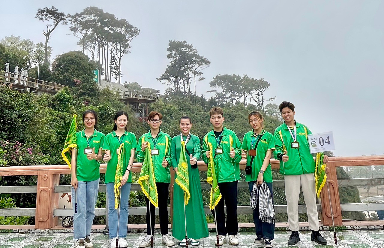 Sau mỗi chuyến đi dẫn, Huyền lại có thêm những bài học mới cho riêng mình.