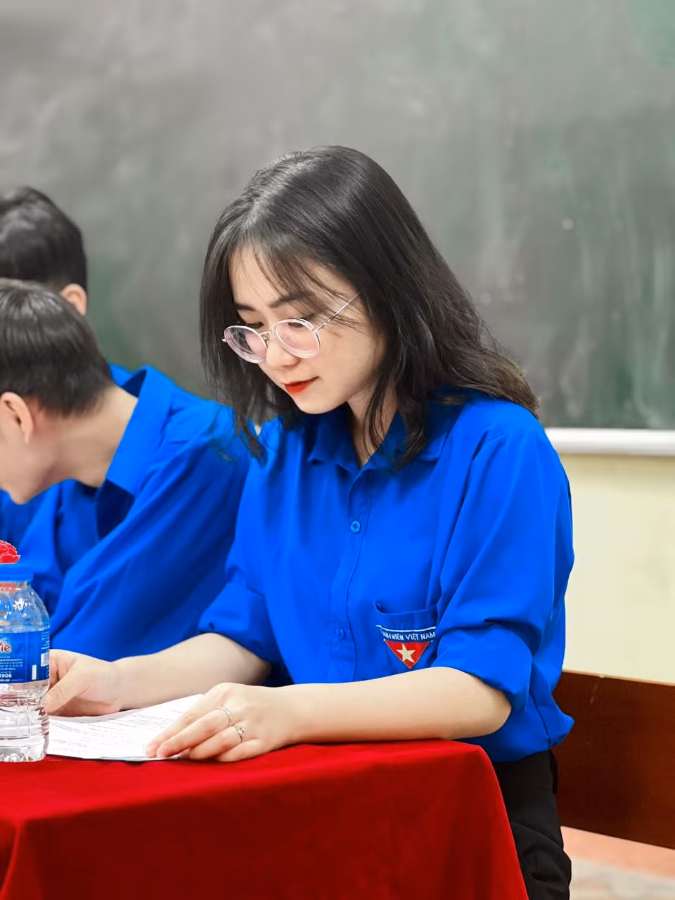 Thu Hòa là Phó bí thư Liên chi đoàn khoa Y tế công cộng.