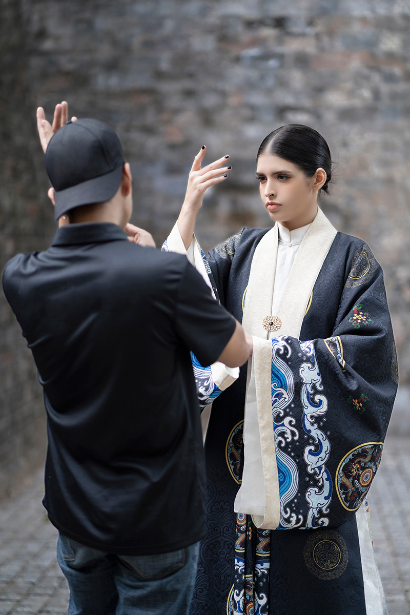 Bằng tài năng của bản thân, Thiện An dành được sự yêu mến và tin tưởng của nhiều Tiktoker có tiếng.