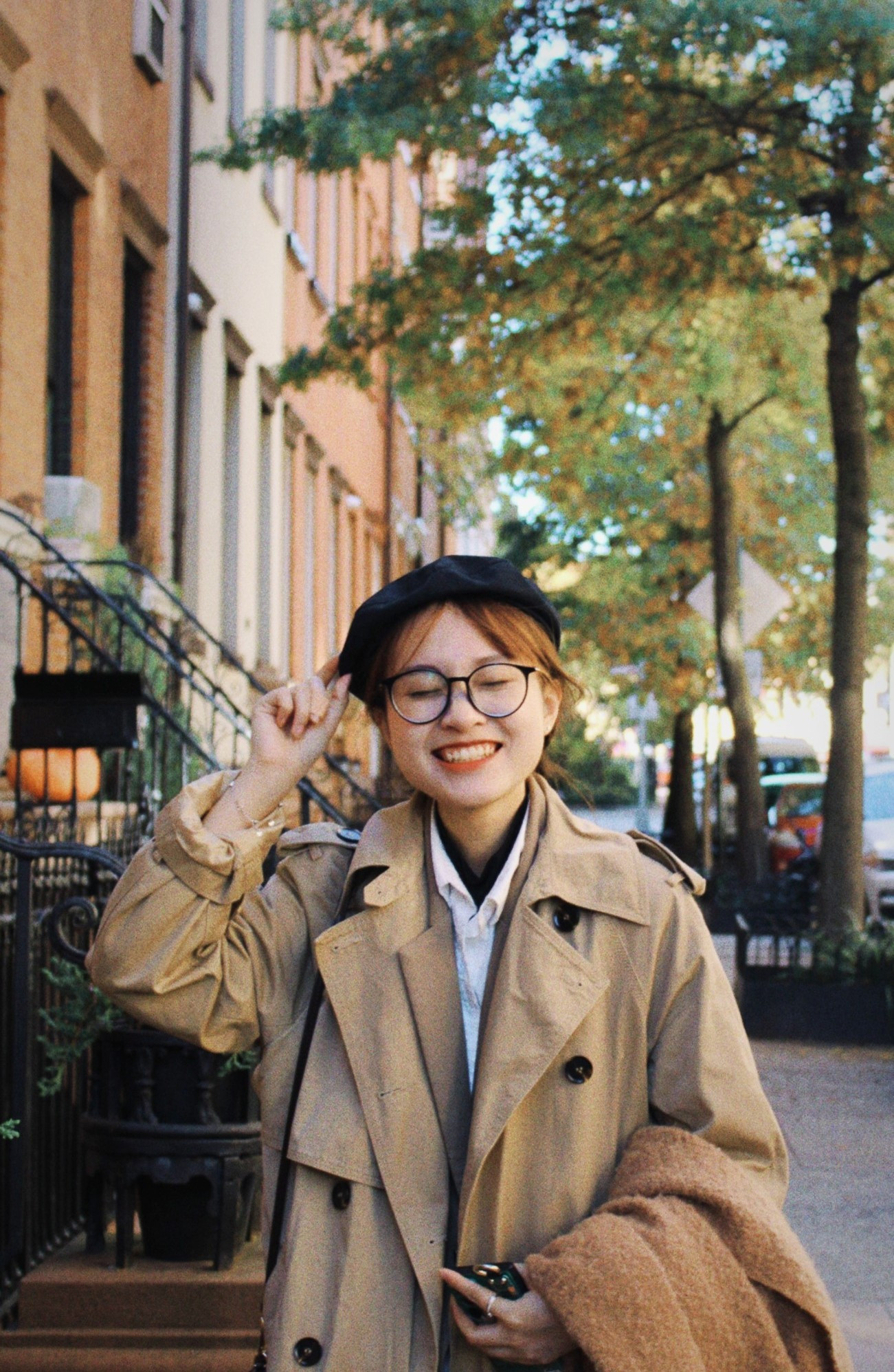 Đoàn Hà My (sinh năm 2002) đang là sinh viên năm ba ngành Kinh doanh - Marketing, trường Đại học Northern Kentucky, Mỹ. Đoàn Hà My (sinh năm 2002) đang là sinh viên năm ba ngành Kinh doanh - Marketing, trường Đại học Northern Kentucky, Mỹ.