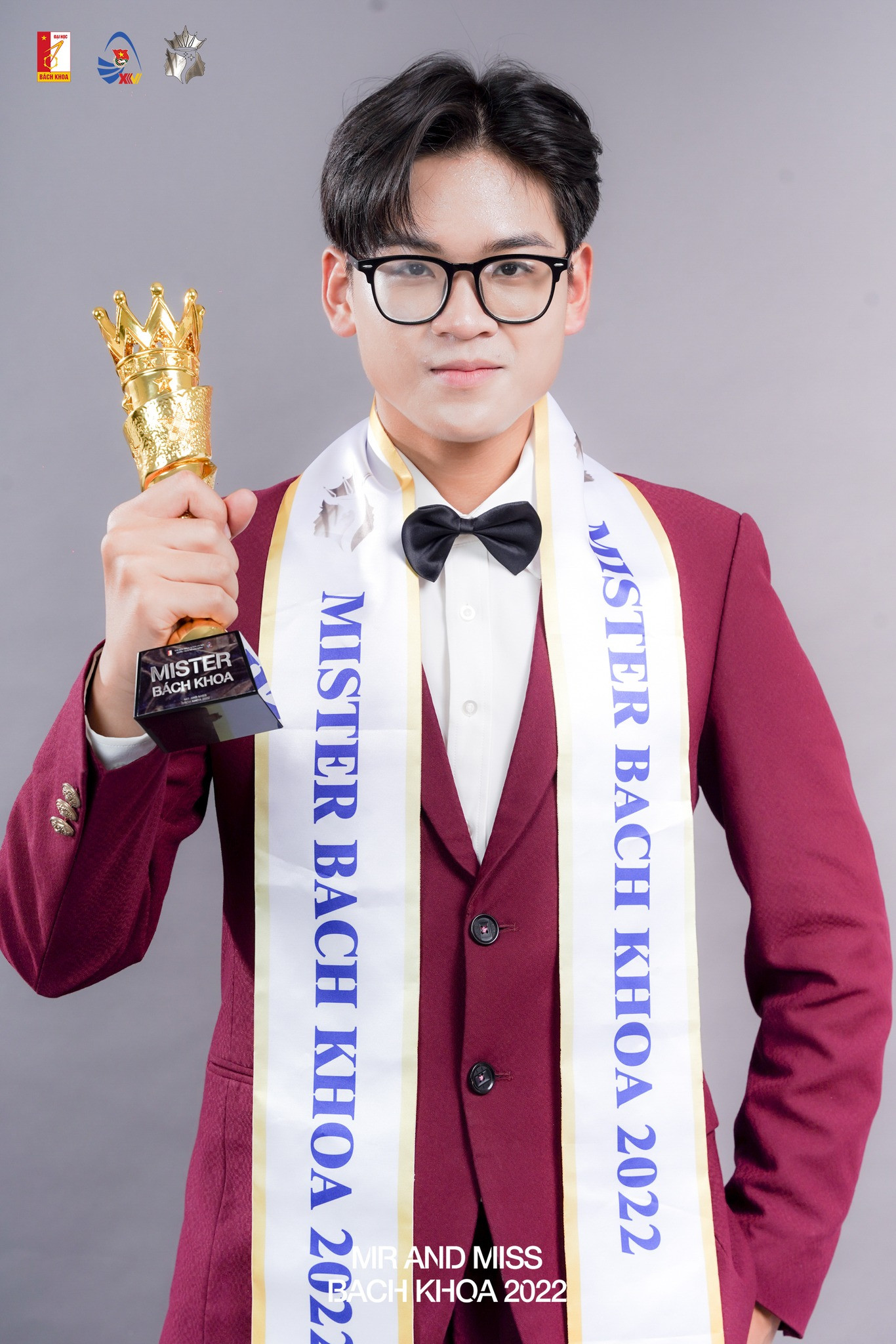 Nguyễn Mạnh Dương có nhiệm kỳ 2 năm là gương mặt đại diện cho Đoàn trường và cho sinh viên Bách khoa thời đại mới. Nguyễn Mạnh Dương có nhiệm kỳ 2 năm là gương mặt đại diện cho Đoàn trường và cho sinh viên Bách khoa thời đại mới.