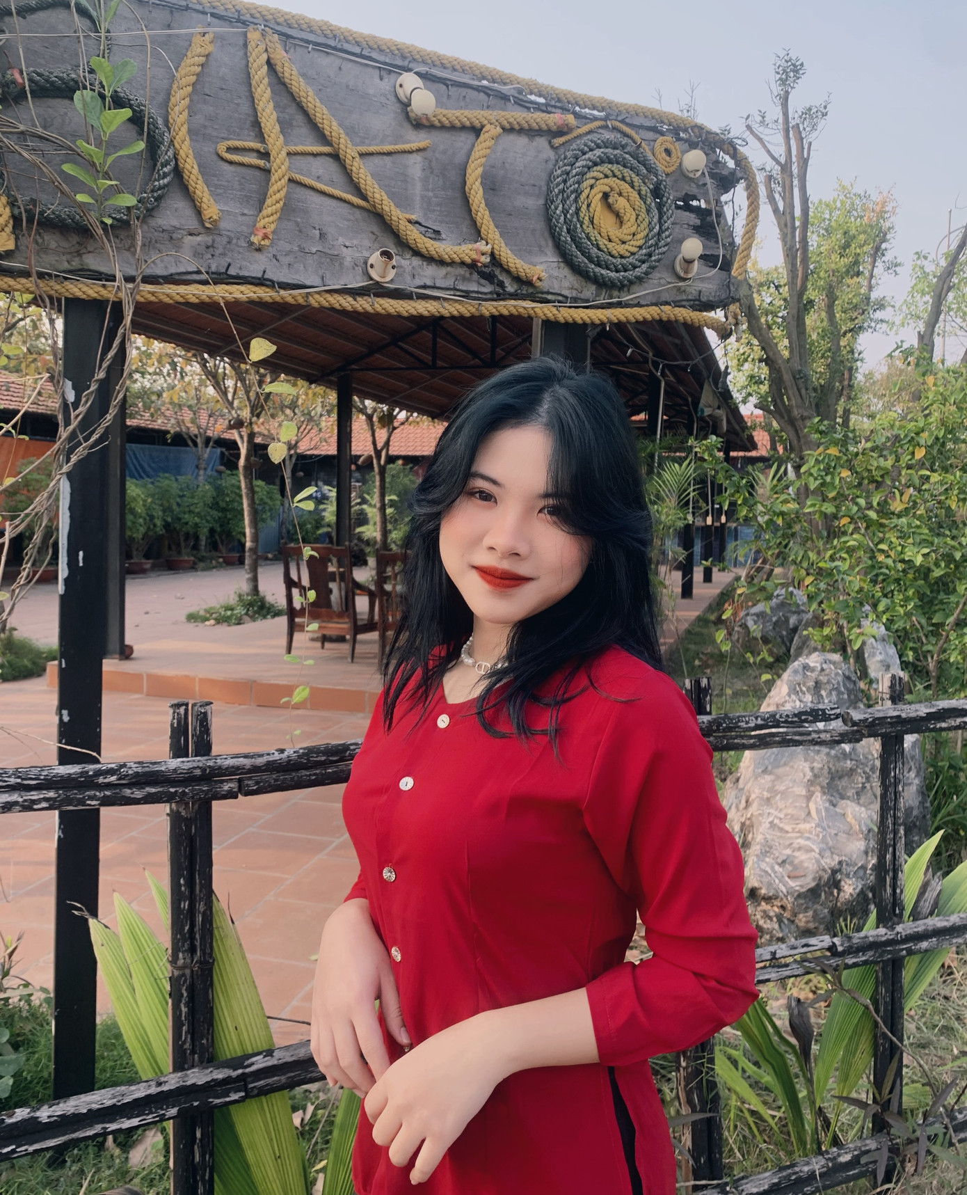 Có sở thích tham gia các hoạt động tình nguyện, Phương Thùy ước mơ sẽ trở thành một người thành đạt, kiếm thật nhiều tiền để báo hiếu gia đình và cống hiến cho xã hội.