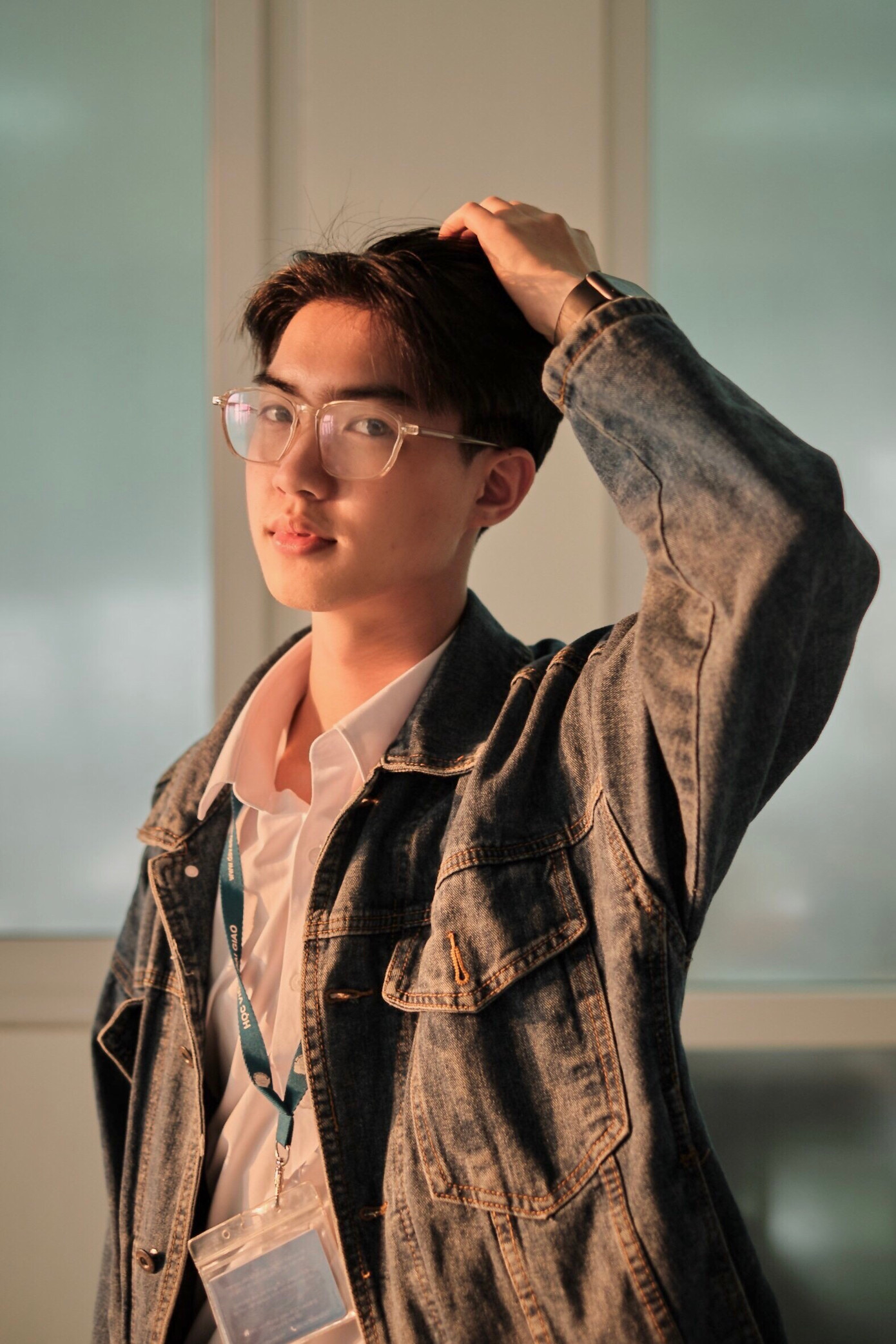 Hoàng Xuân Bách hiện đang là sinh viên Học viện Ngoại giao.