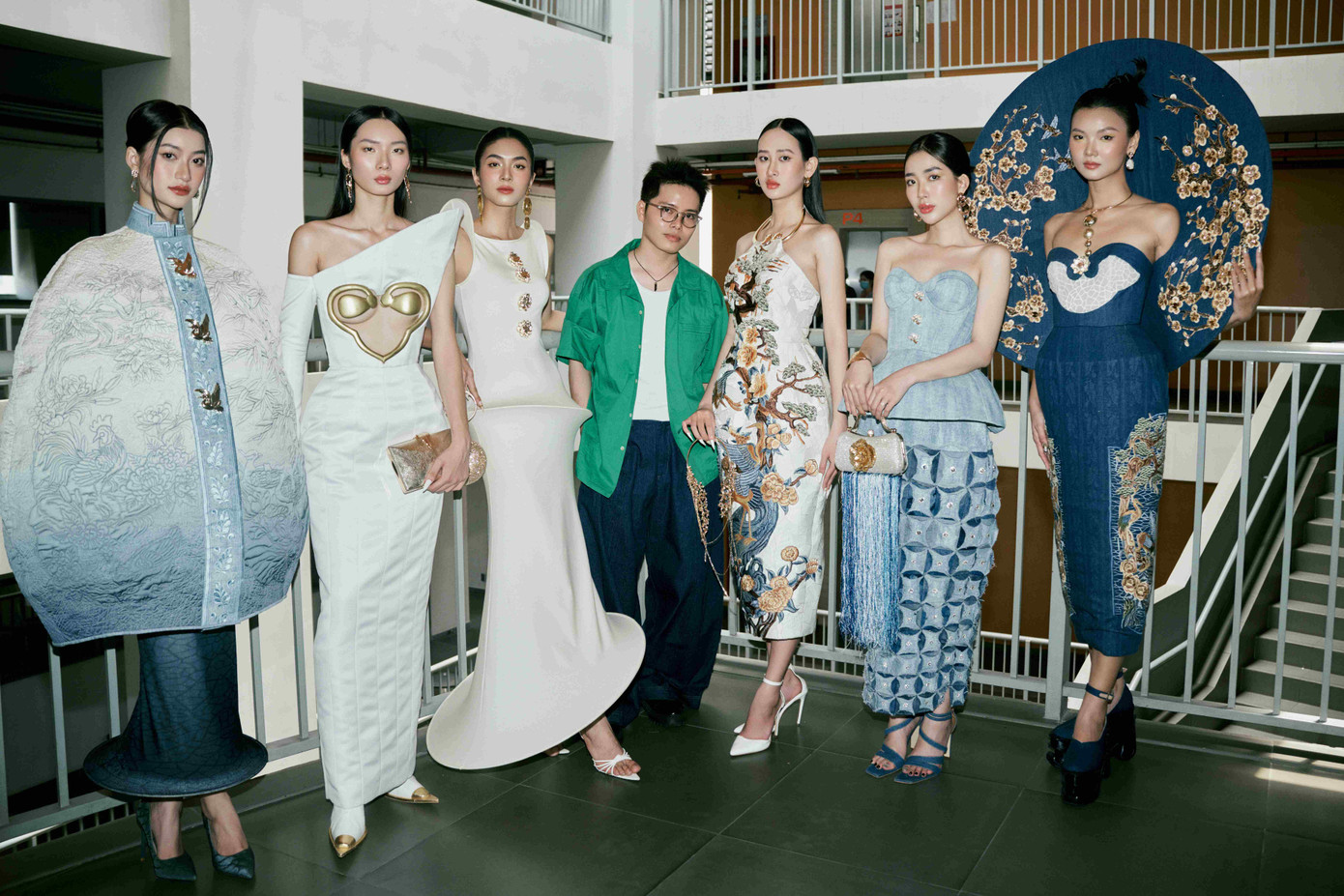 Mộc Nhu, tên thật là Nguyễn Hoài Nhu, hiện đang là sinh viên ngành thiết kế thời trang trường Đại học Văn Lang. Mộc Nhu, tên thật là Nguyễn Hoài Nhu, hiện đang là sinh viên ngành thiết kế thời trang trường Đại học Văn Lang.