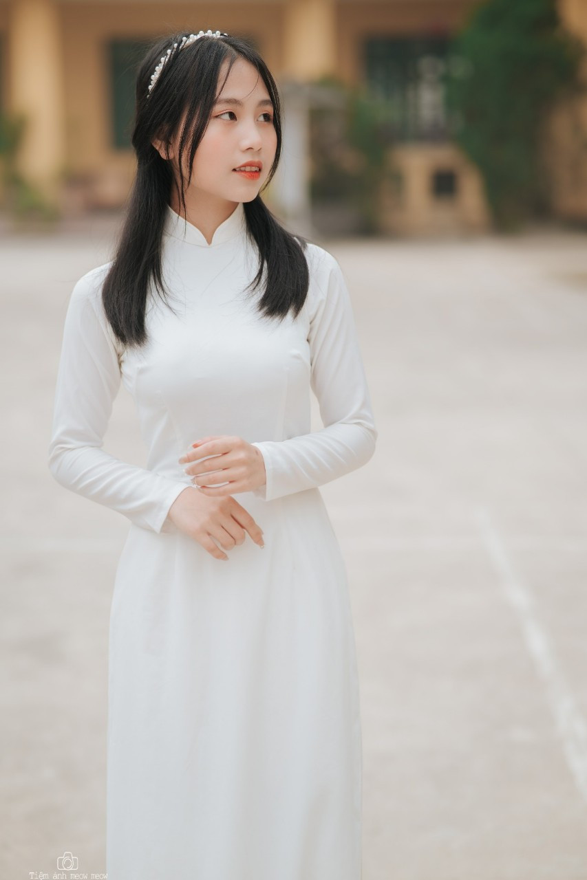 Cô gái người Mông luôn khát khao được cống hiến xã hội.