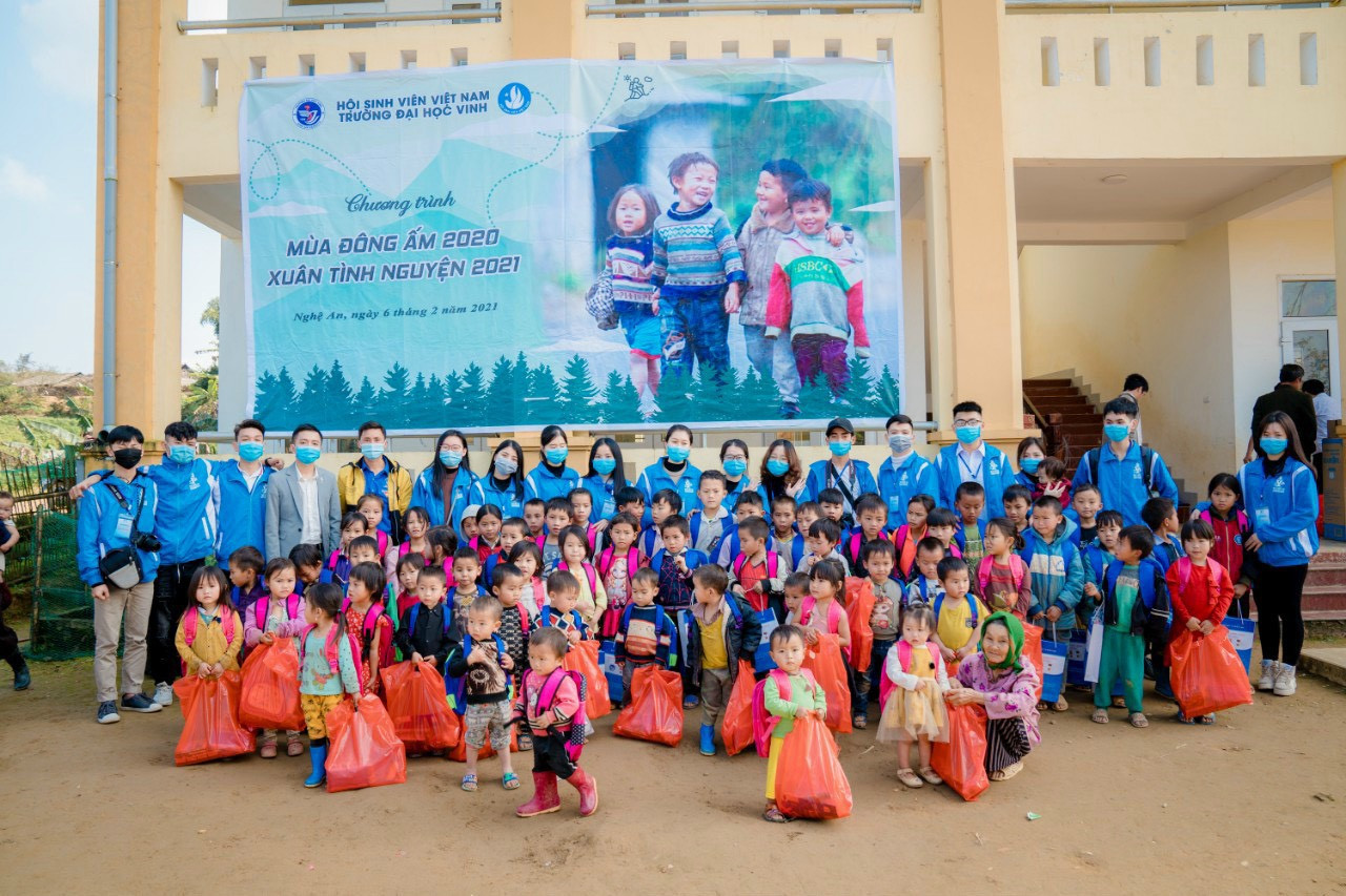 Tham gia chương trình Mùa Đông ấm 2020. Tham gia chương trình Mùa Đông ấm 2020.