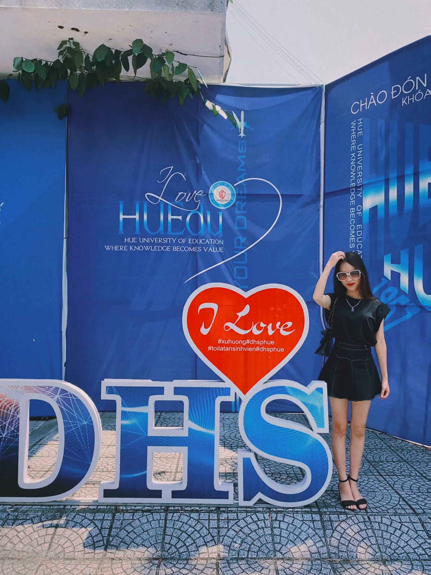 Tô Thị Lan Anh liên tiếp đạt Giải Ba Olympic Toán học Toàn quốc năm 2022 và Giải Nhì Olympic Toán học Toàn quốc năm 2023. Tô Thị Lan Anh liên tiếp đạt Giải Ba Olympic Toán học Toàn quốc năm 2022 và Giải Nhì Olympic Toán học Toàn quốc năm 2023.