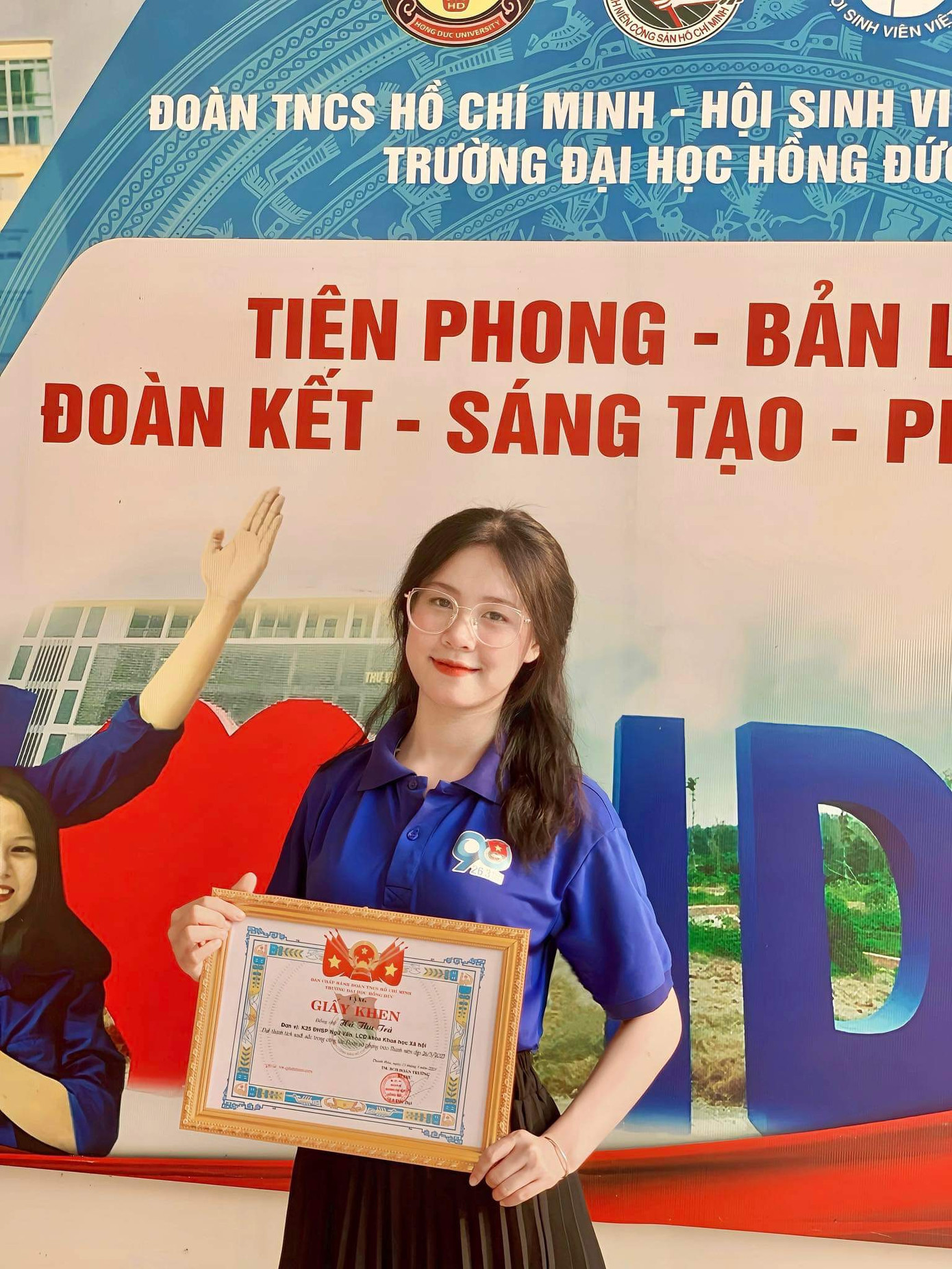 Thu Trà là người cán bộ Đoàn - Hội tiên phong, tiêu biểu. Thu Trà là người cán bộ Đoàn - Hội tiên phong, tiêu biểu.