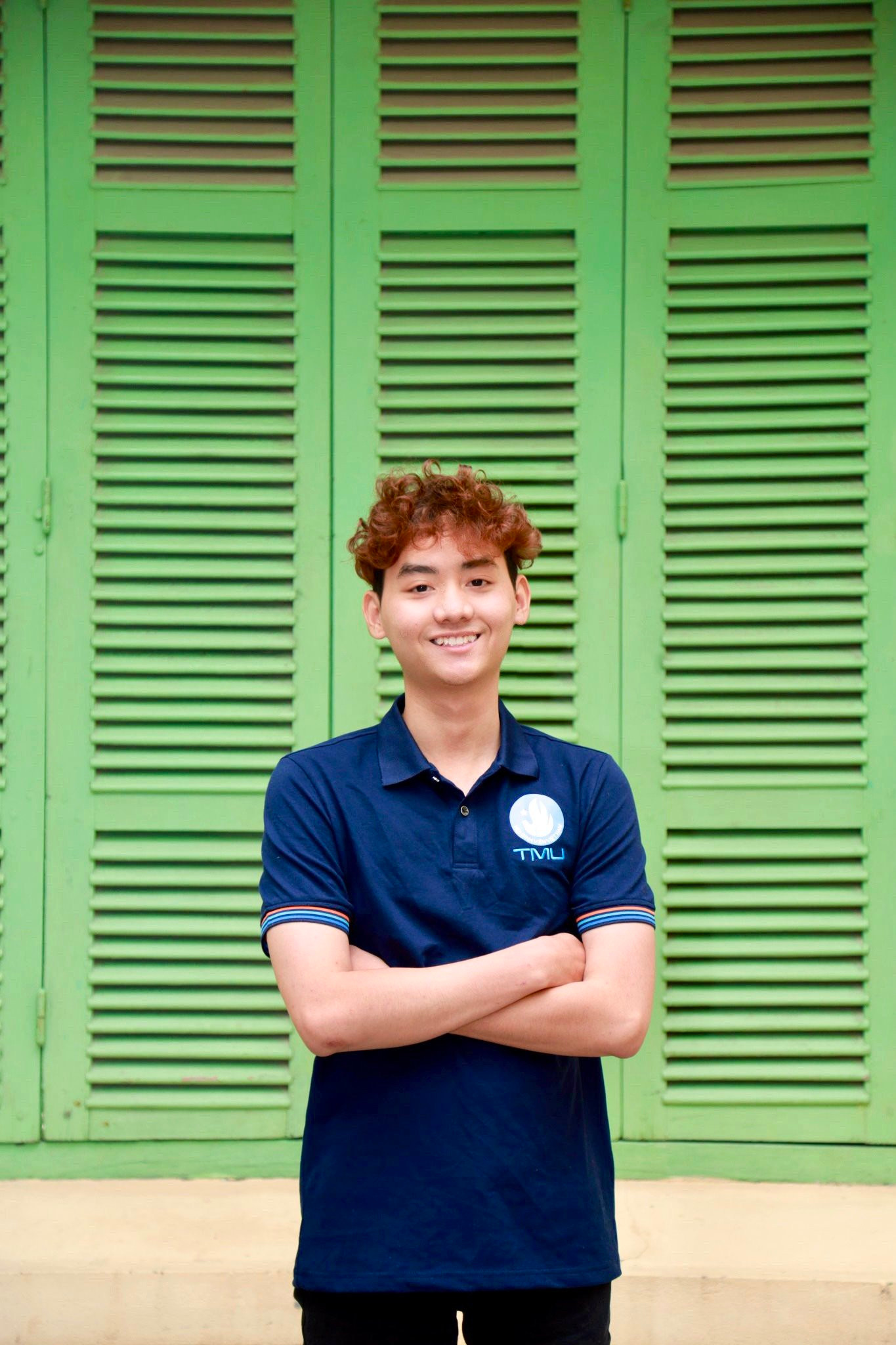 Đoàn Phan Sơn (sinh năm 2002) đang là sinh viên năm 3 khoa Kinh tế và Kinh doanh quốc tế, trường Đại học Thương mại. Đoàn Phan Sơn (sinh năm 2002) đang là sinh viên năm 3 khoa Kinh tế và Kinh doanh quốc tế, trường Đại học Thương mại.