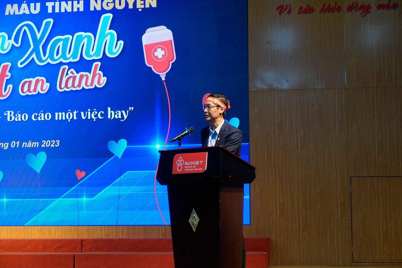 Phát biểu tại buổi lễ, TS. BS Trần Ngọc Quế - Giám đốc Trung tâm Máu Quốc gia gửi lời cảm ơn và bày tỏ sự tự hào.