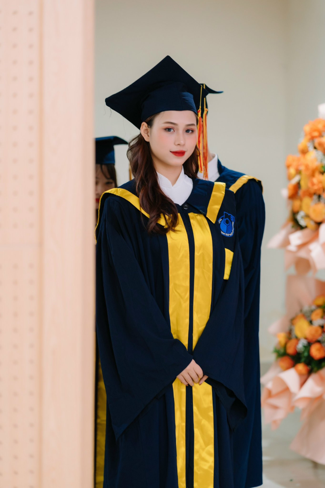 Tháng 5 vừa qua, cô nàng tốt nghiệp khoa Công nghệ Thực phẩm. Tháng 5 vừa qua, cô nàng tốt nghiệp khoa Công nghệ Thực phẩm.