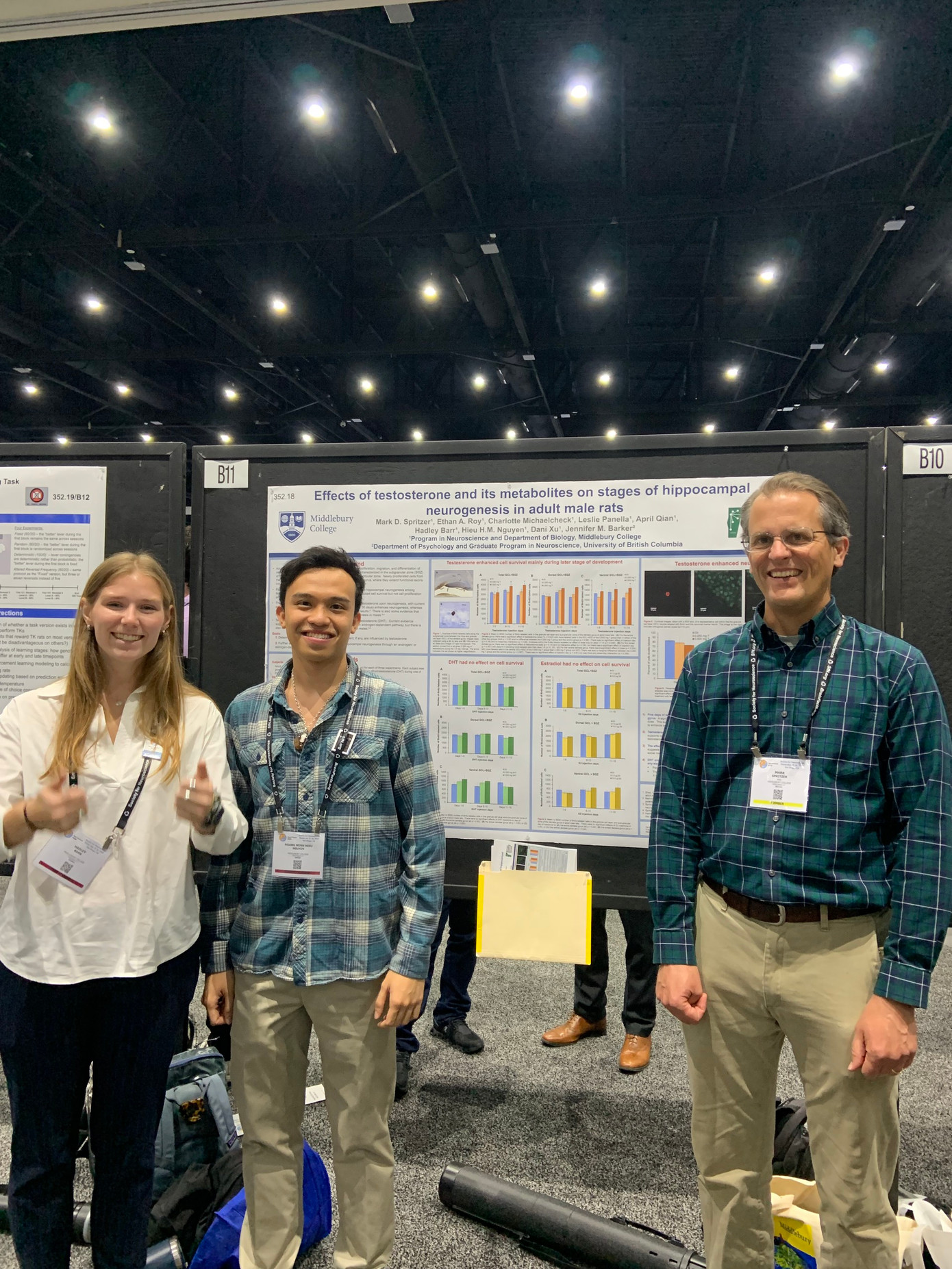 Hiếu trình bày nghiên cứu của mình tại hội nghị nghiên cứu lớn nhất thế giới về khoa học thần kinh, Society of Neuroscience International Conference, tại San Diego (Mỹ).