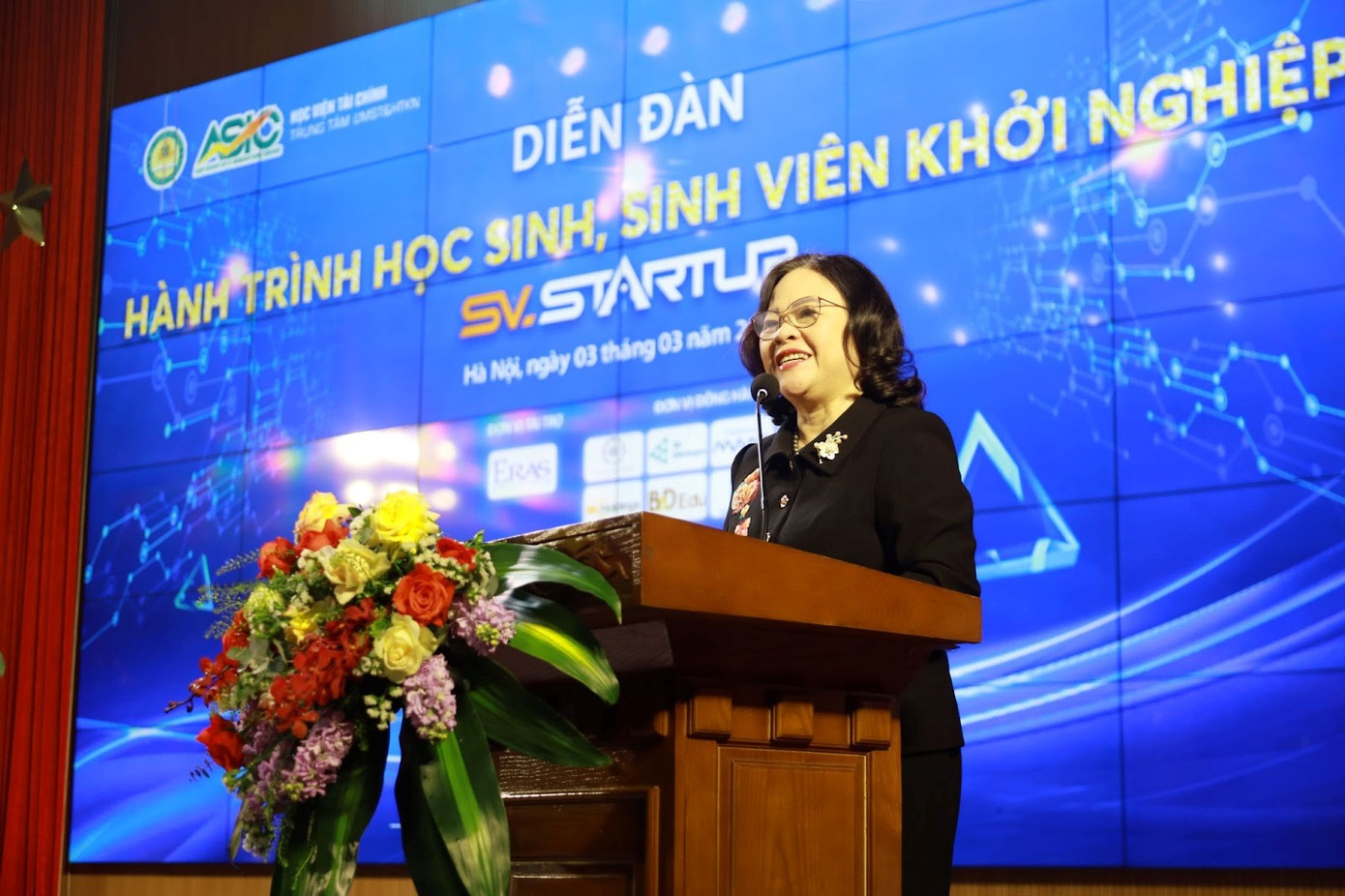 TS. Ngô Thị Minh - Thứ trưởng bộ GD&ĐT phát biểu tại chương trình. TS. Ngô Thị Minh - Thứ trưởng bộ GD&ĐT phát biểu tại chương trình.