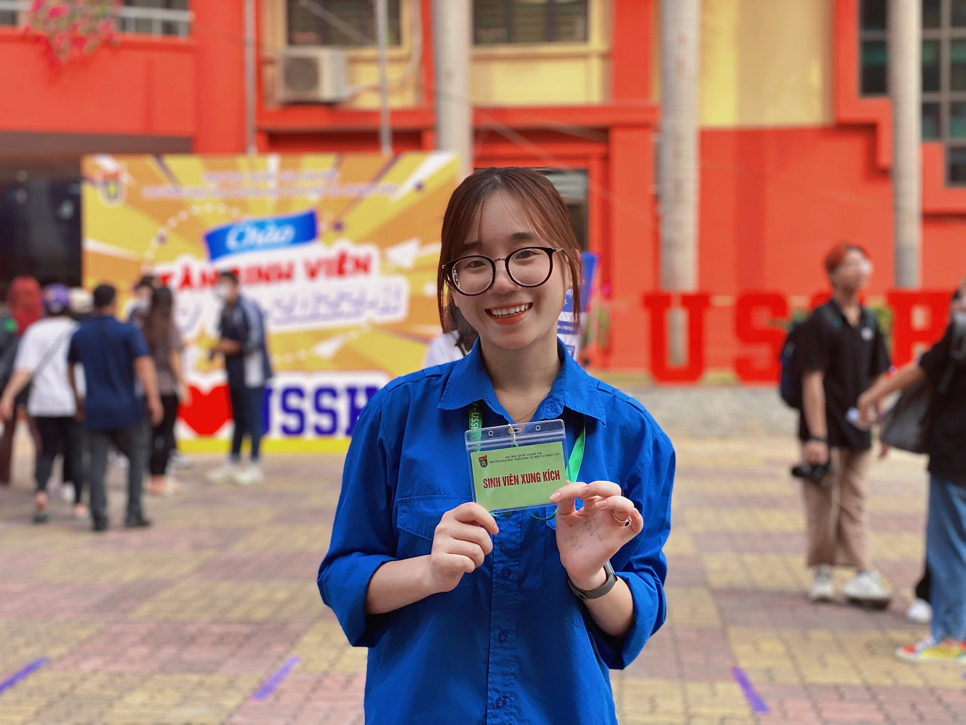 Ma Thị Lệ Na sinh viên trường Đại học KHXH&amp;NV và trường Đại học Luật, Đại học Quốc gia Hà Nội.