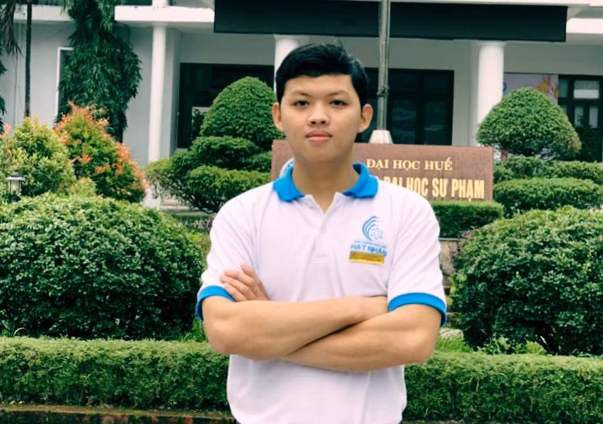 Đỗ Quang Lâm – đang đảm nhiệm vị trí Chủ nhiệm của CLB Hạt Nhân.
