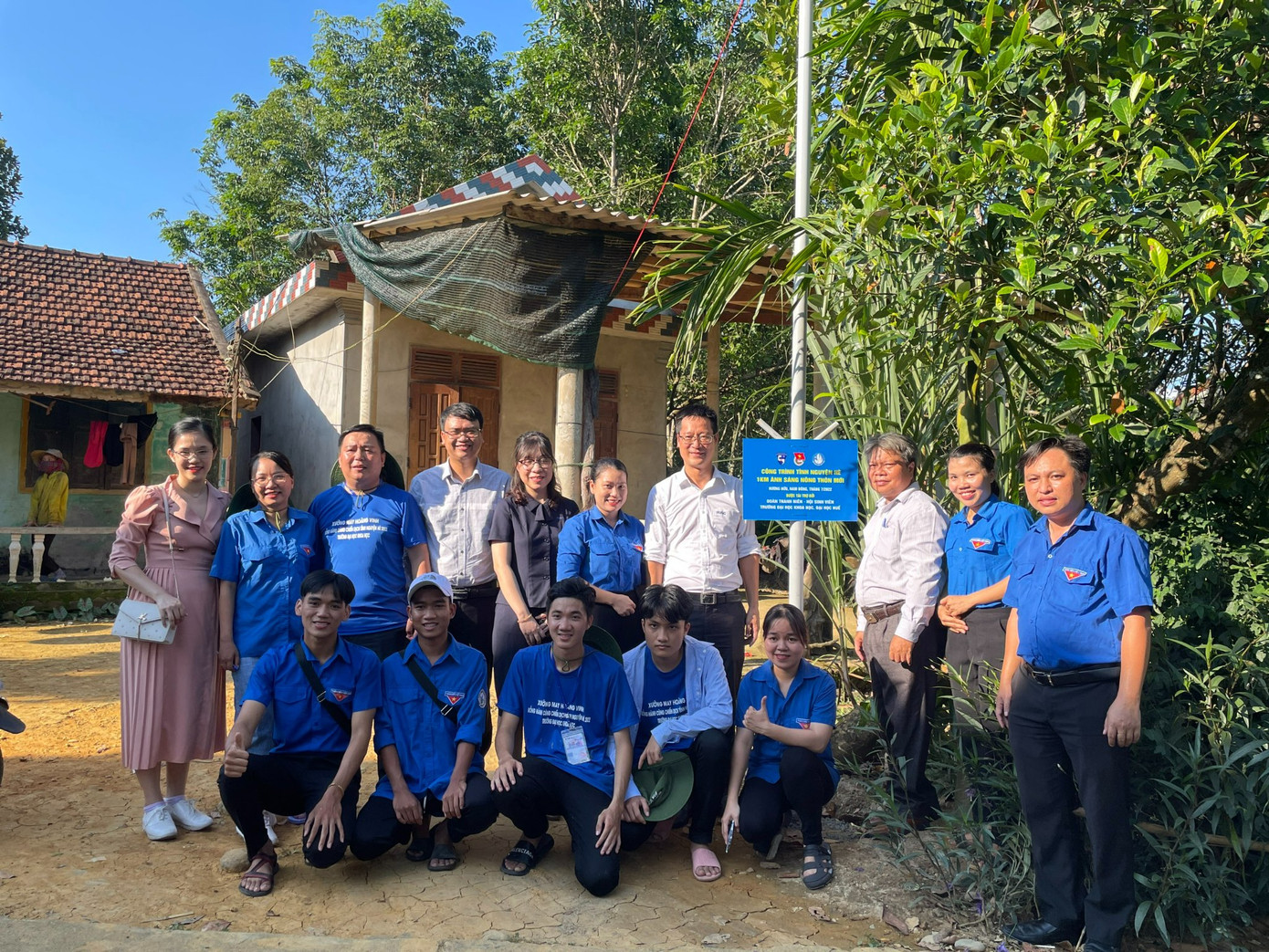 Nhiều phần việc cộng đồng được thực hiện bởi sinh viên Trường Đại học Khoa học.