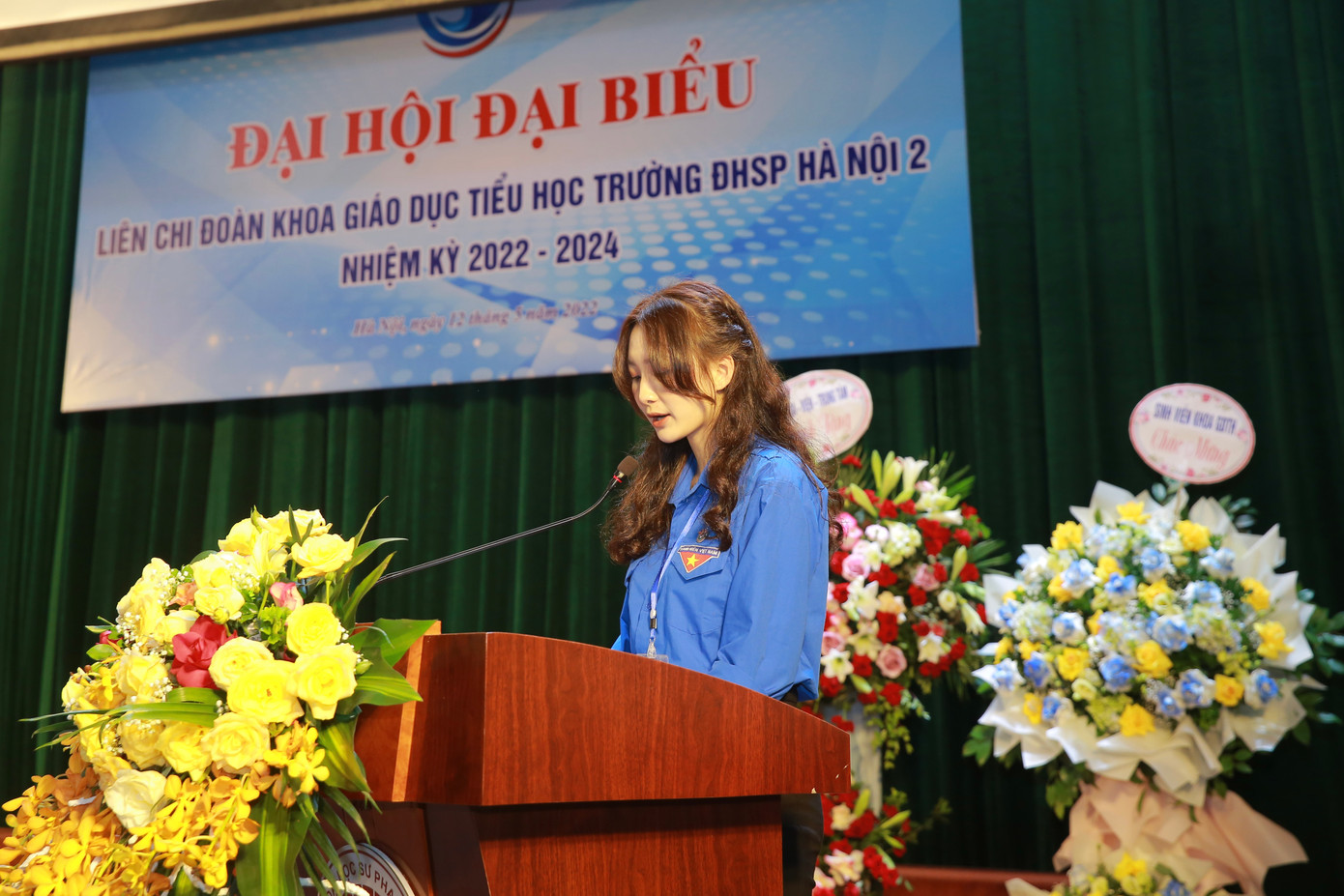 Tú Anh phát biểu tại Đại hội Đại biểu Liên chi Đoàn Khoa Giáo dục Tiểu học Trường ĐHSP Hà Nội 2 nhiệm kỳ 2022-2024.