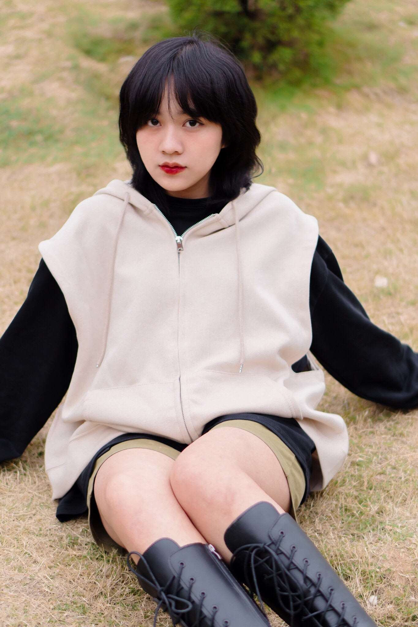 Nguyễn Phương Uyên, sinh viên năm ba Trường Đại học FPT. Nguyễn Phương Uyên, sinh viên năm ba Trường Đại học FPT.