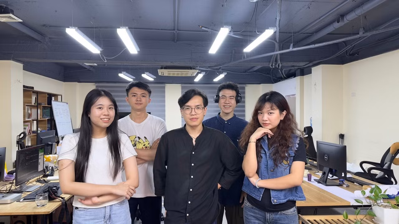 Đội ngũ Evenious.