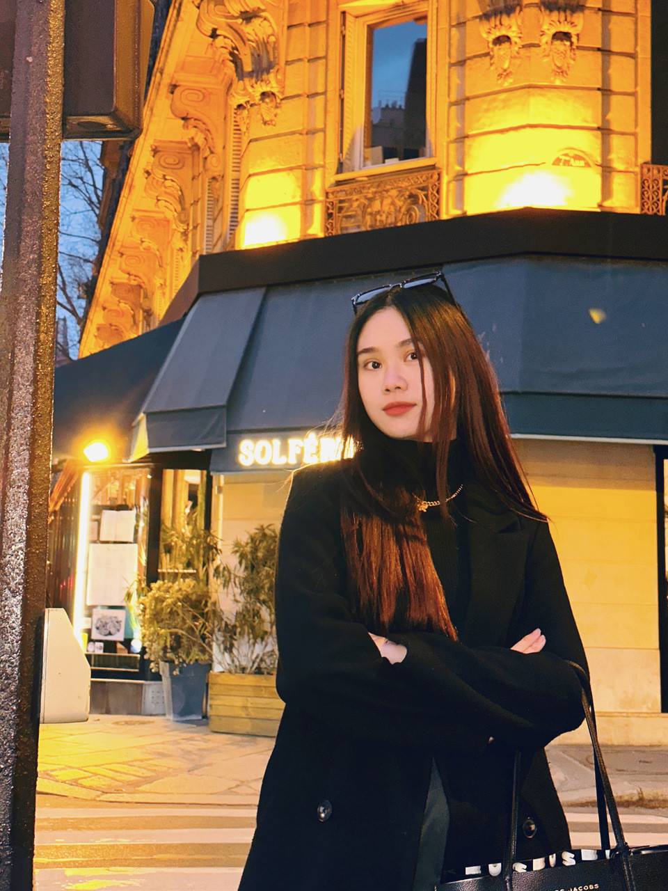 Thục Anh tại Paris, Pháp.