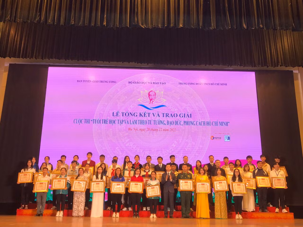 Giải Tư cuộc thi Học và làm theo Bác.