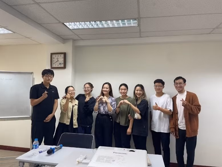 Bài giảng “Desinging Customer Experience” do ThS.Trần Hồng Hạnh giảng dạy.