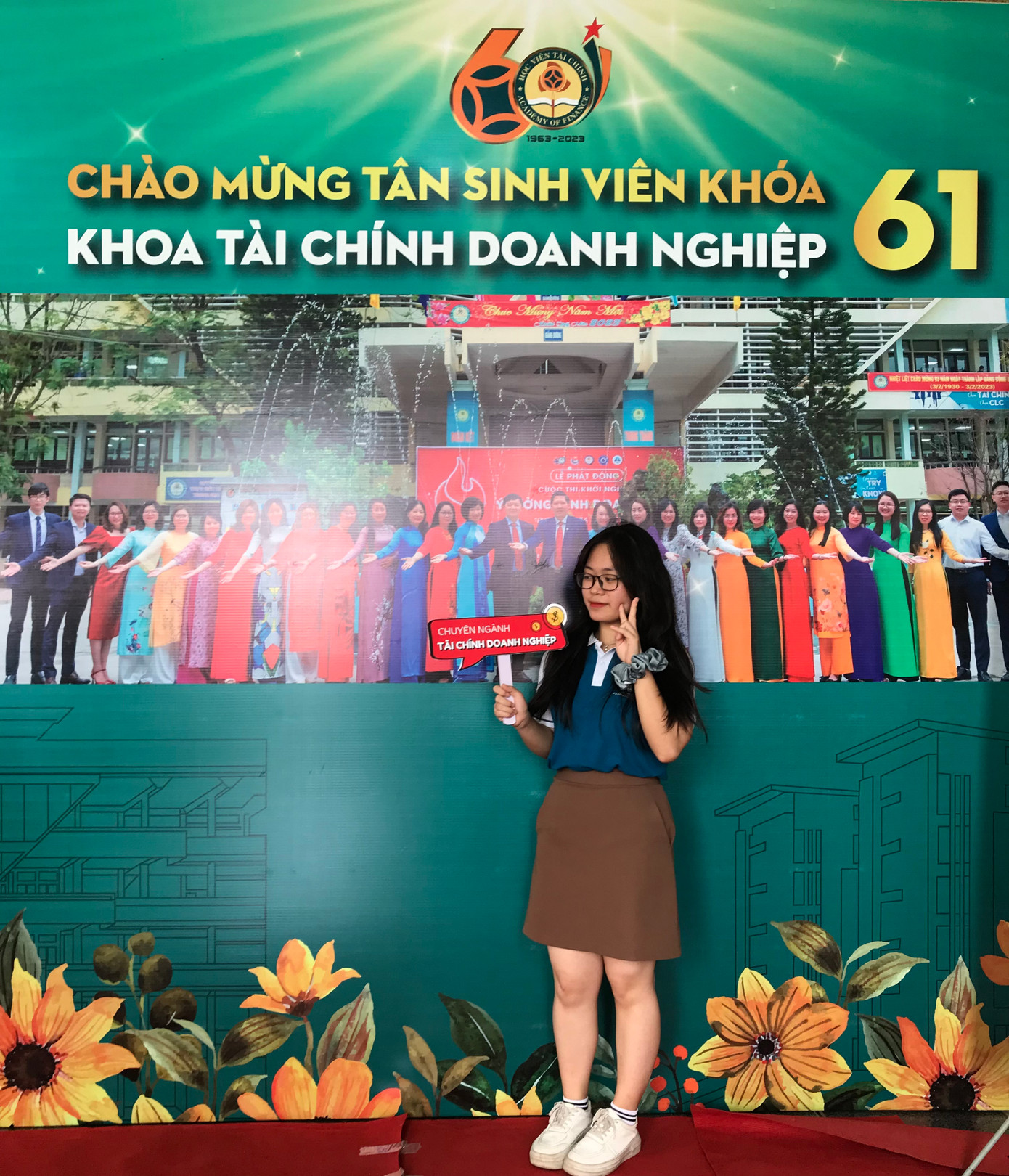 Tham gia Chương trình Chào Tân sinh viên.