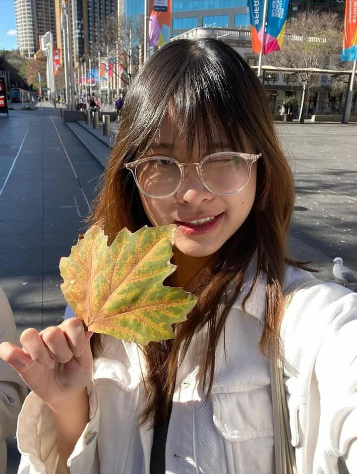 Trần Lê Ái Liên hiện là sinh viên chuyên ngành Marketing - Trường Đại học Wollongong, Úc.