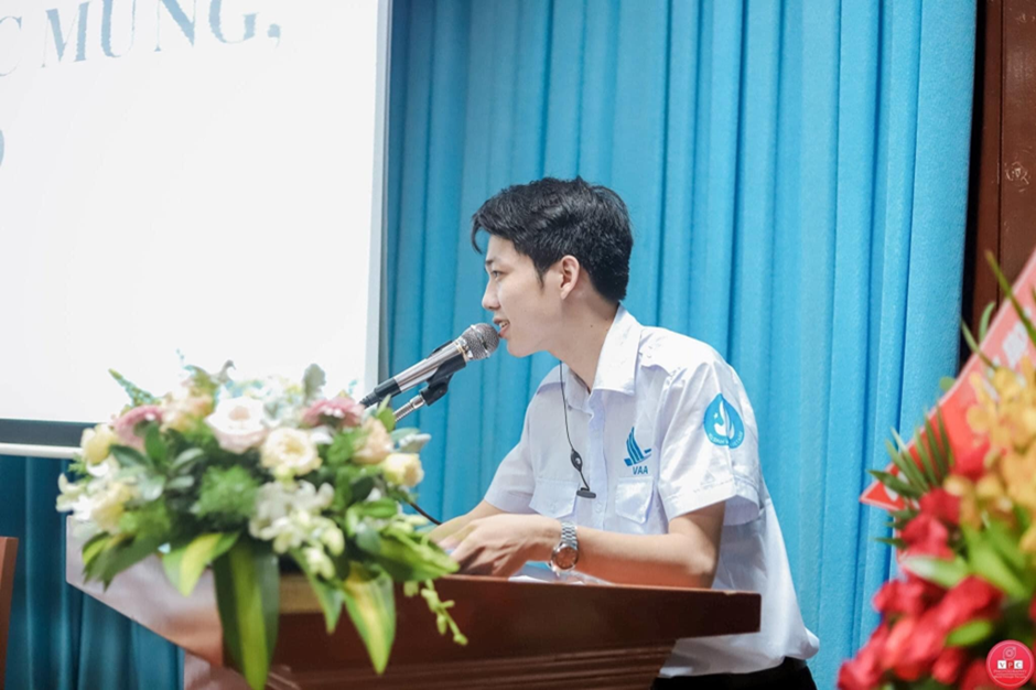 Phát biểu nhận nhiệm vụ tại Đại hội Hội sinh viên Việt Nam Học viện Hàng không Việt Nam lần thứ V, nhiệm kỳ 2020-2023. Phát biểu nhận nhiệm vụ tại Đại hội Hội sinh viên Việt Nam Học viện Hàng không Việt Nam lần thứ V, nhiệm kỳ 2020-2023.