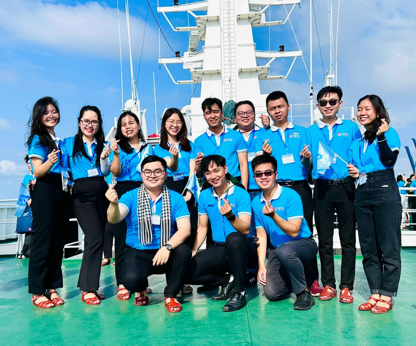 Cô bạn được tham gia chương trình “Sinh viên với biển, đảo Tổ quốc”.