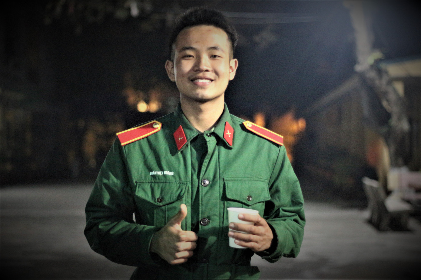 Trần Việt Hoàng – học viên năm 3 Trường Sĩ quan Chính trị. Trần Việt Hoàng – học viên năm 3 Trường Sĩ quan Chính trị.