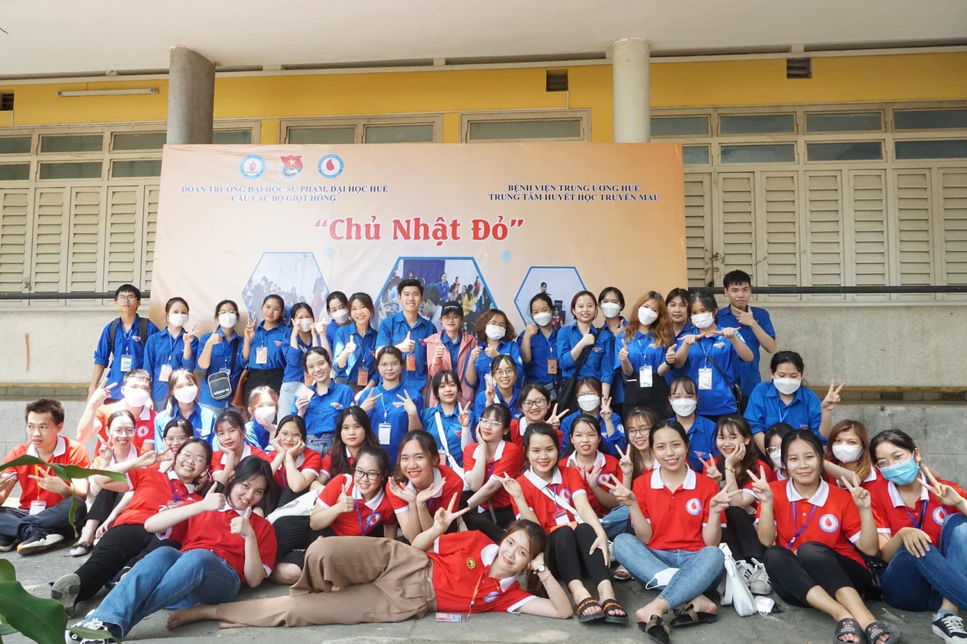 CLB Giọt Hồng được thành lập bởi Đoàn TNCS Hồ Chí Minh trường Đại học Sư phạm, Đại học Huế.