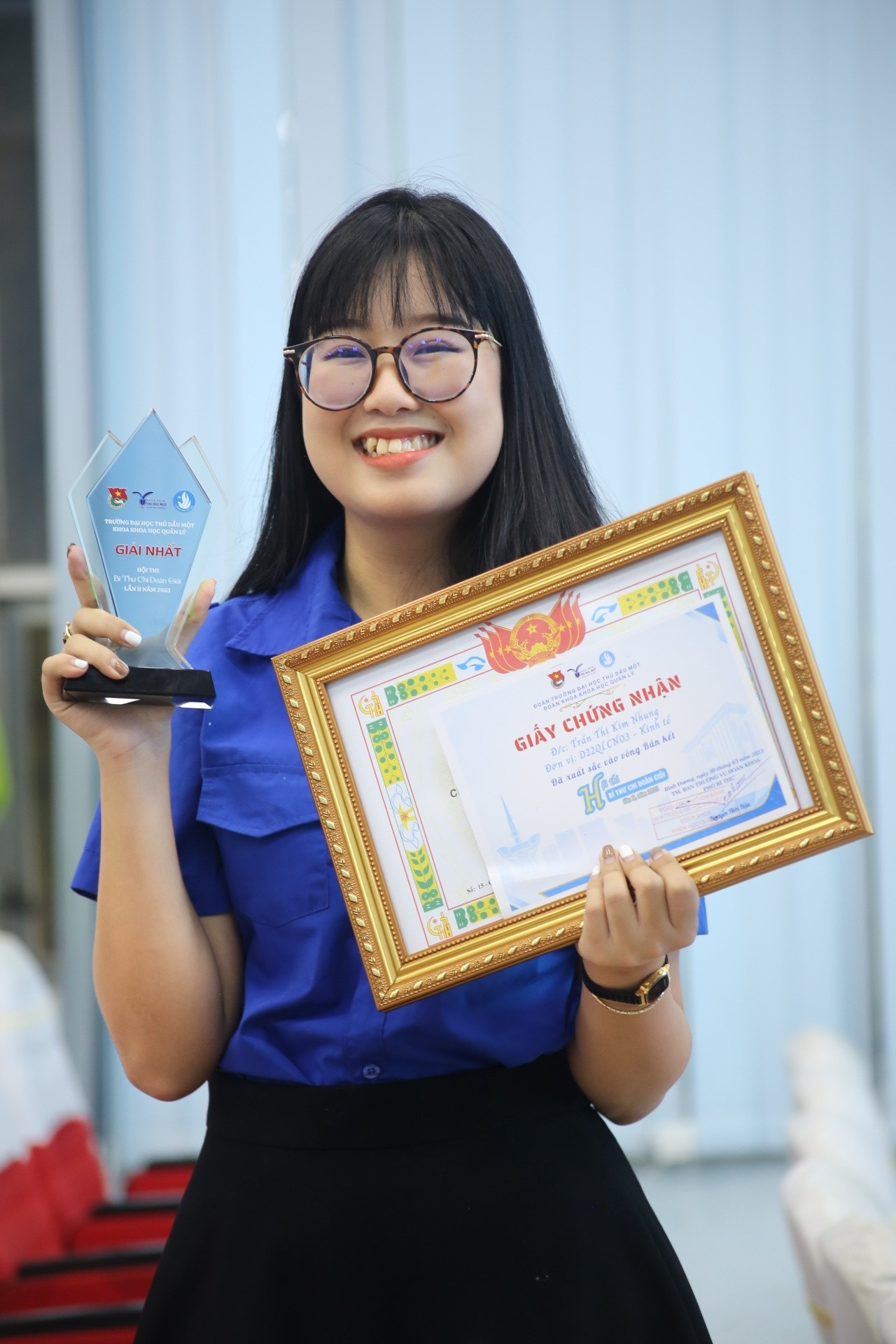 Kim Nhung đạt Giải Nhất cuộc thi &quot;Bí thư Chi đoàn Giỏi&quot; lần II năm 2023 do Đoàn khoa Khoa học Quản lý tổ chức.