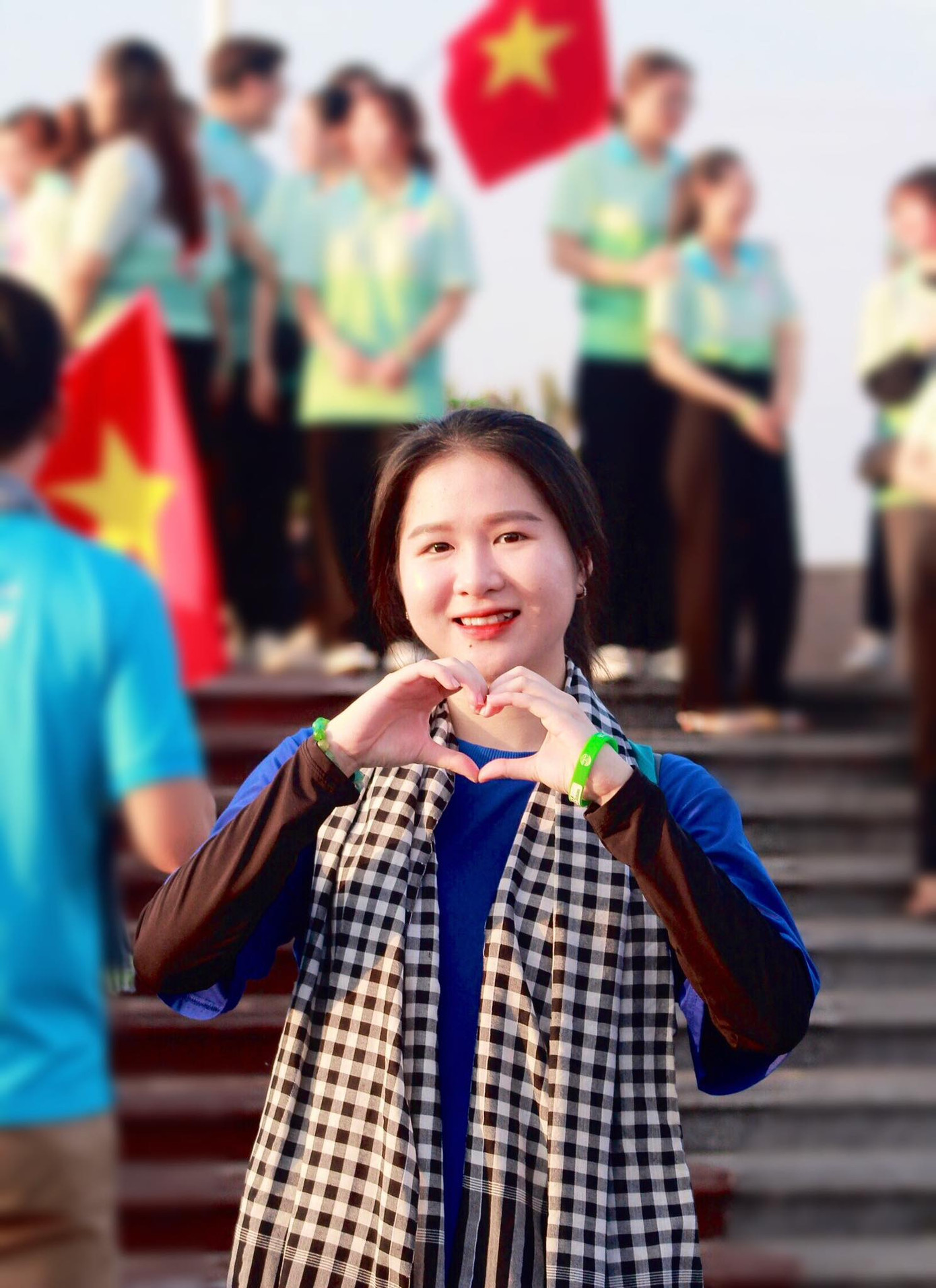 Thời gian tới By By sẽ tạm gác lại hoạt động Đoàn – Hội để tập trung cho khóa luận tốt nghiệp. Thời gian tới By By sẽ tạm gác lại hoạt động Đoàn – Hội để tập trung cho khóa luận tốt nghiệp.