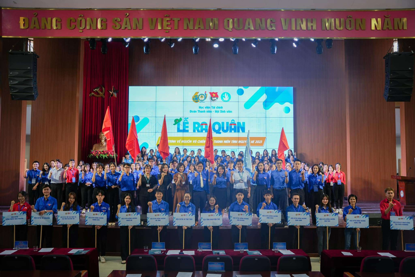 Duy Nam tham gia lễ ra quân hành trình về nguồn và chiến dịch thanh niên tình nguyện hè 2023.