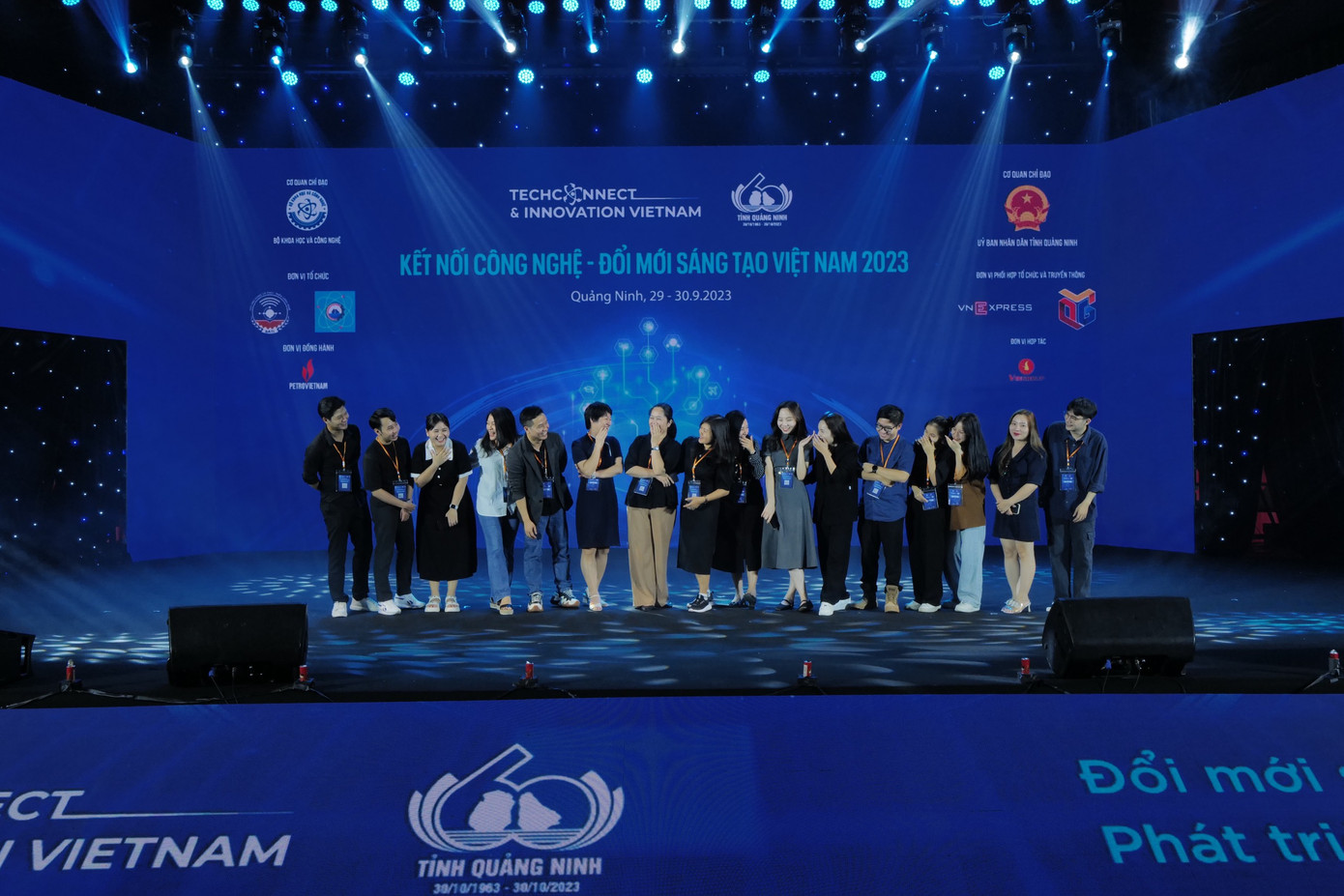 Theo thạc sĩ Quang Trường, nghề sự kiện là nghề tạo ra những khoảnh khắc tuyệt vời. Theo thạc sĩ Quang Trường, nghề sự kiện là nghề tạo ra những khoảnh khắc tuyệt vời.