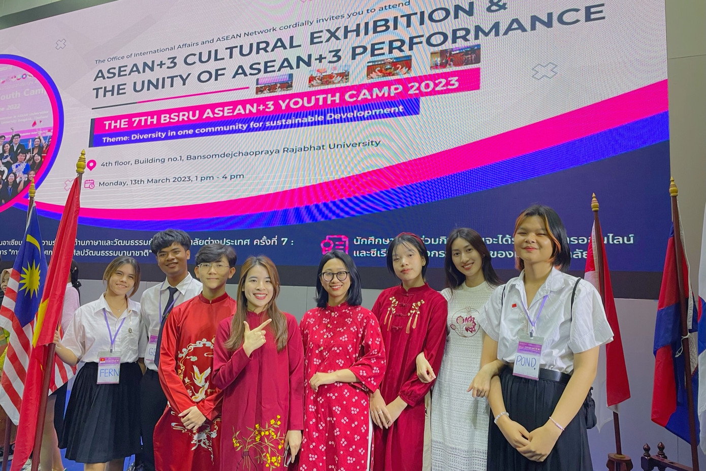 Hoạt động trong Trại thanh niên ASEAN+3 Youth Camp tại Thái Lan.