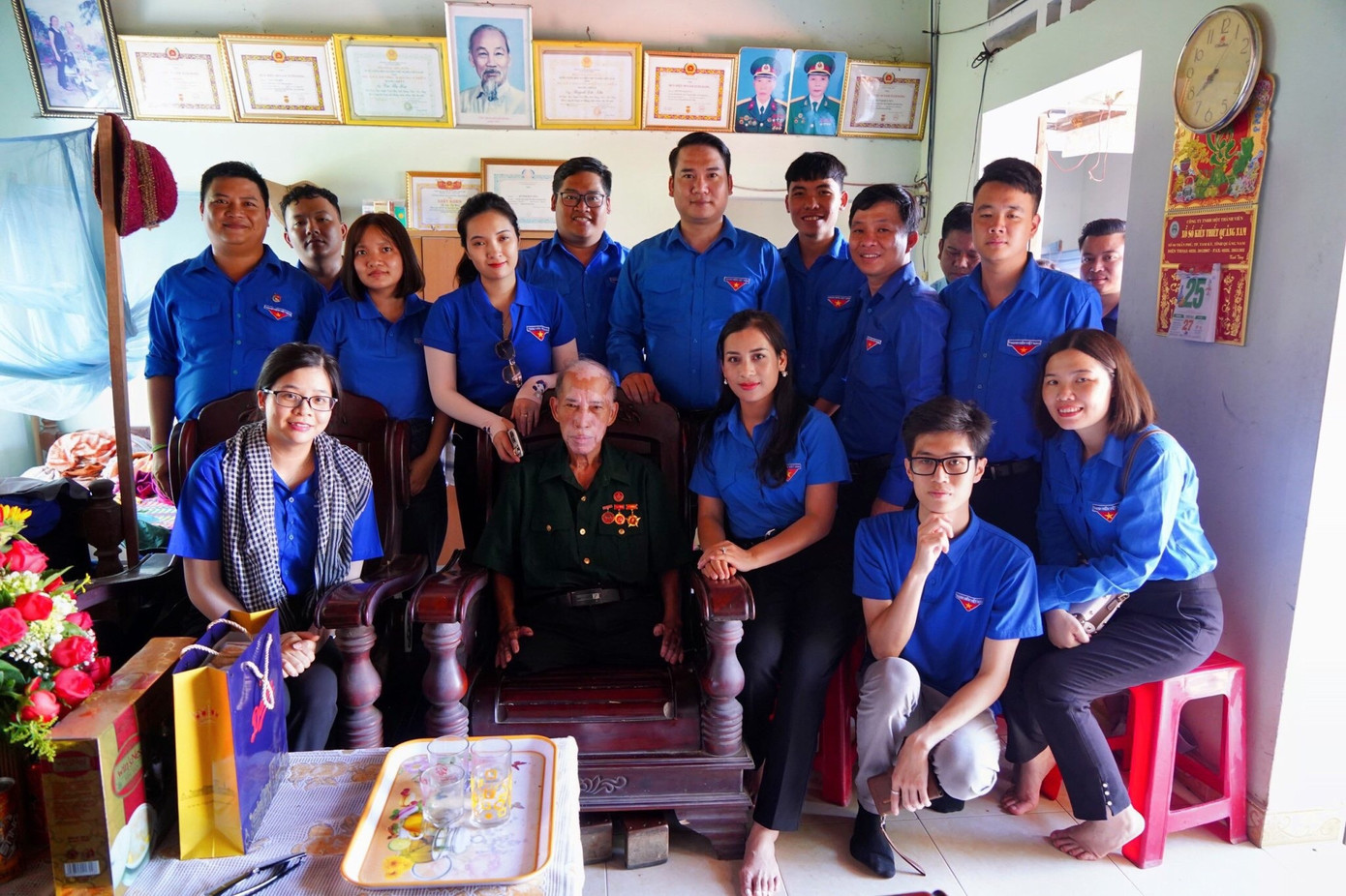 Tham gia các hoạt động tình nguyện hè và 27/7.