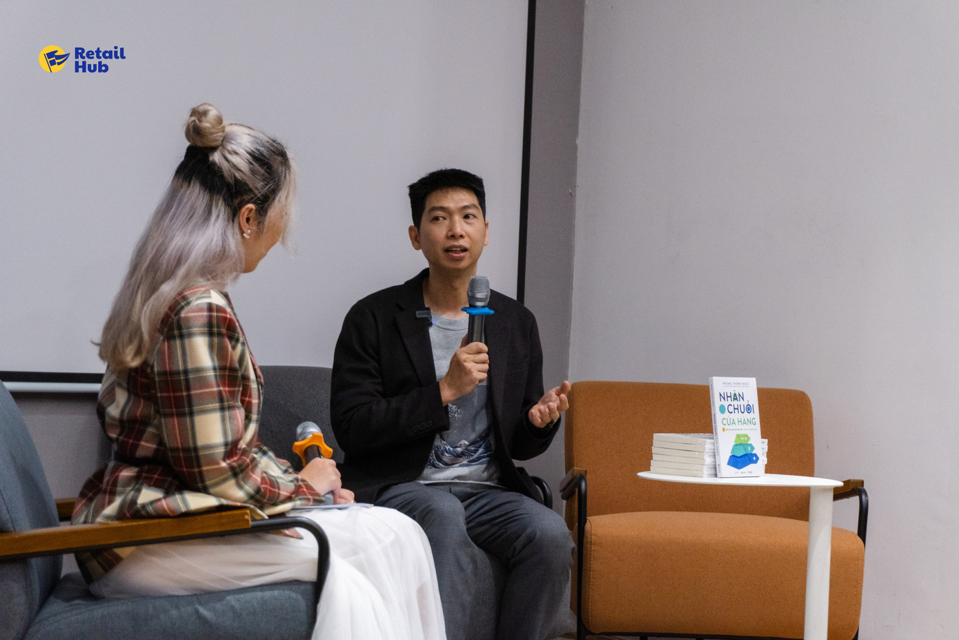 Tác giả Phùng Thanh Ngọc nhấn mạnh việc áp dụng những công thức phải linh động phù hợp với ngành hàng mà độc giả đang kinh doanh.