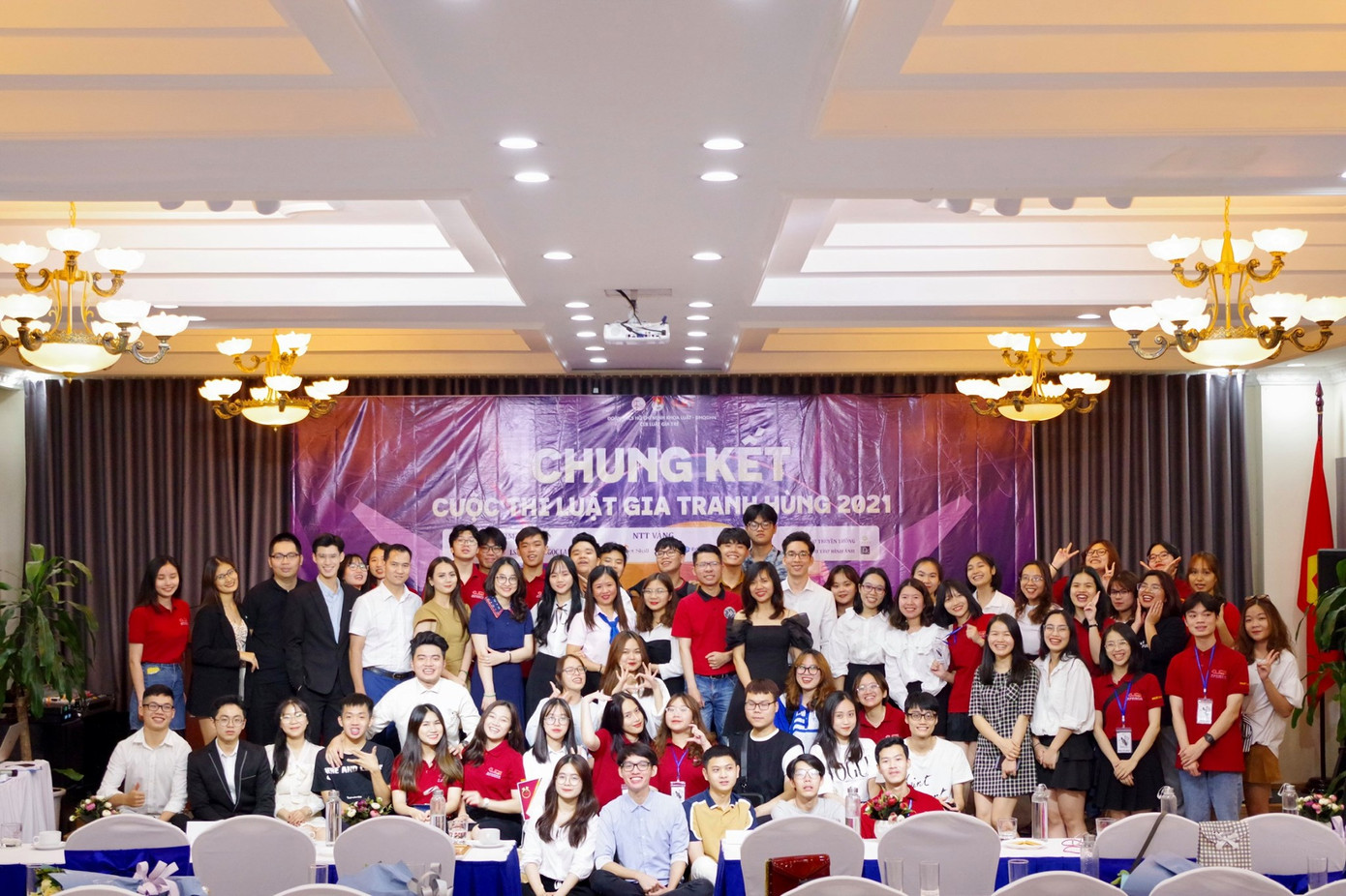 Tống Thị Phương là trưởng ban tổ chức một cuộc thi học thuật dành cho sinh viên.